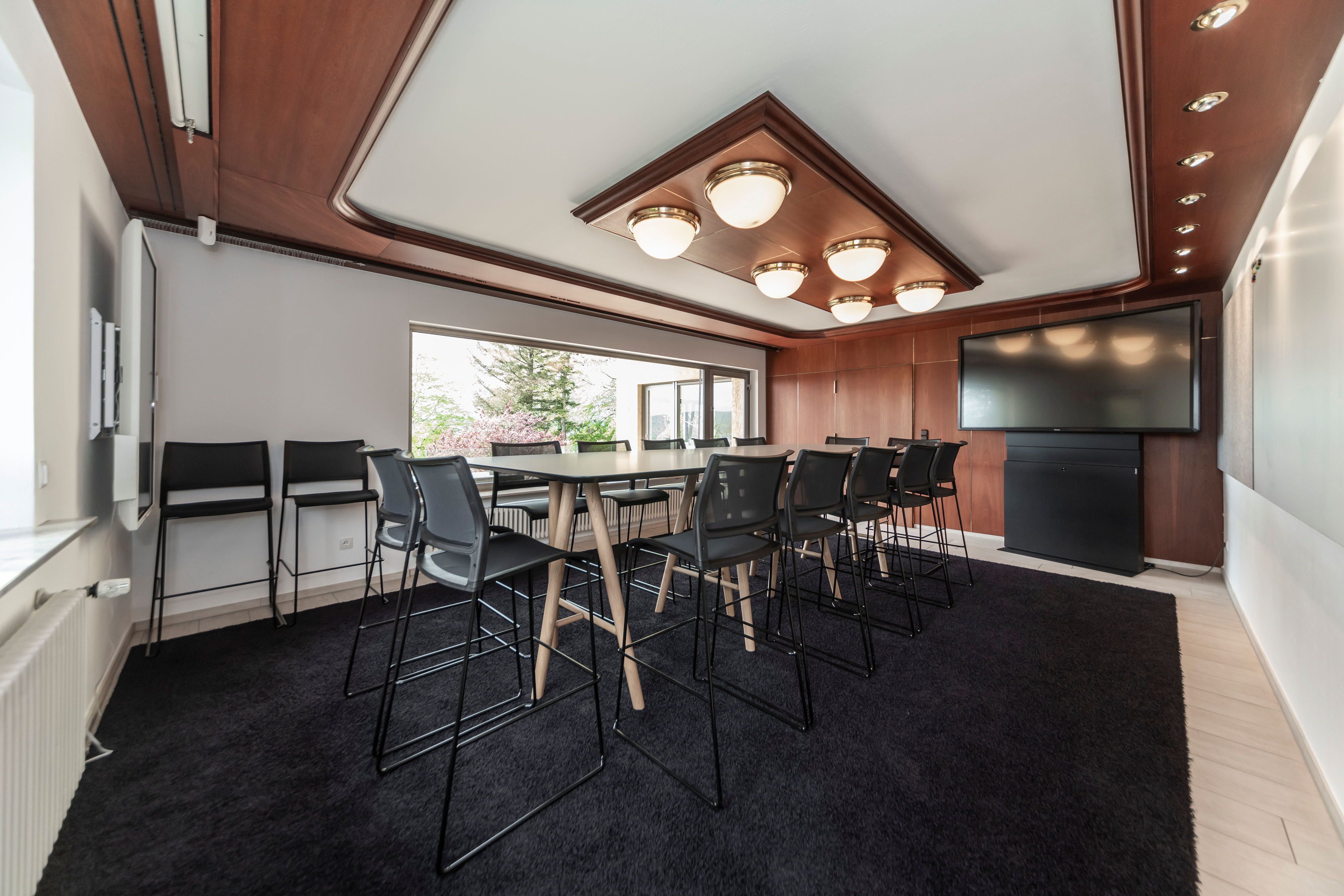 klif_MICO_Standing_table_Weik_Stuttgart