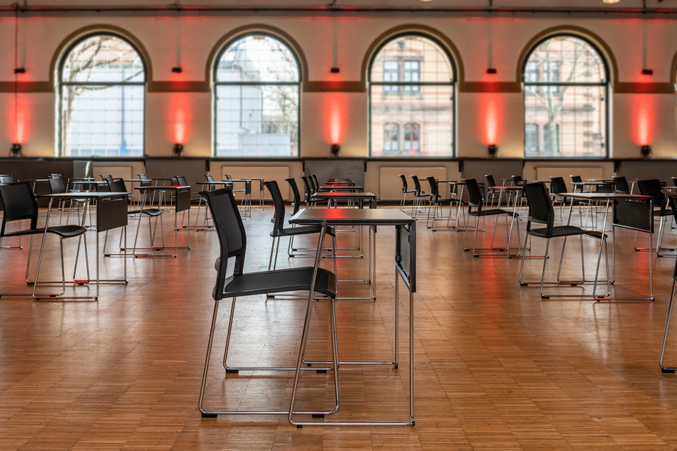 References-Riding house Ludwigsburg-Ludwigsburg-klif Stacking chair-klif Stacking table