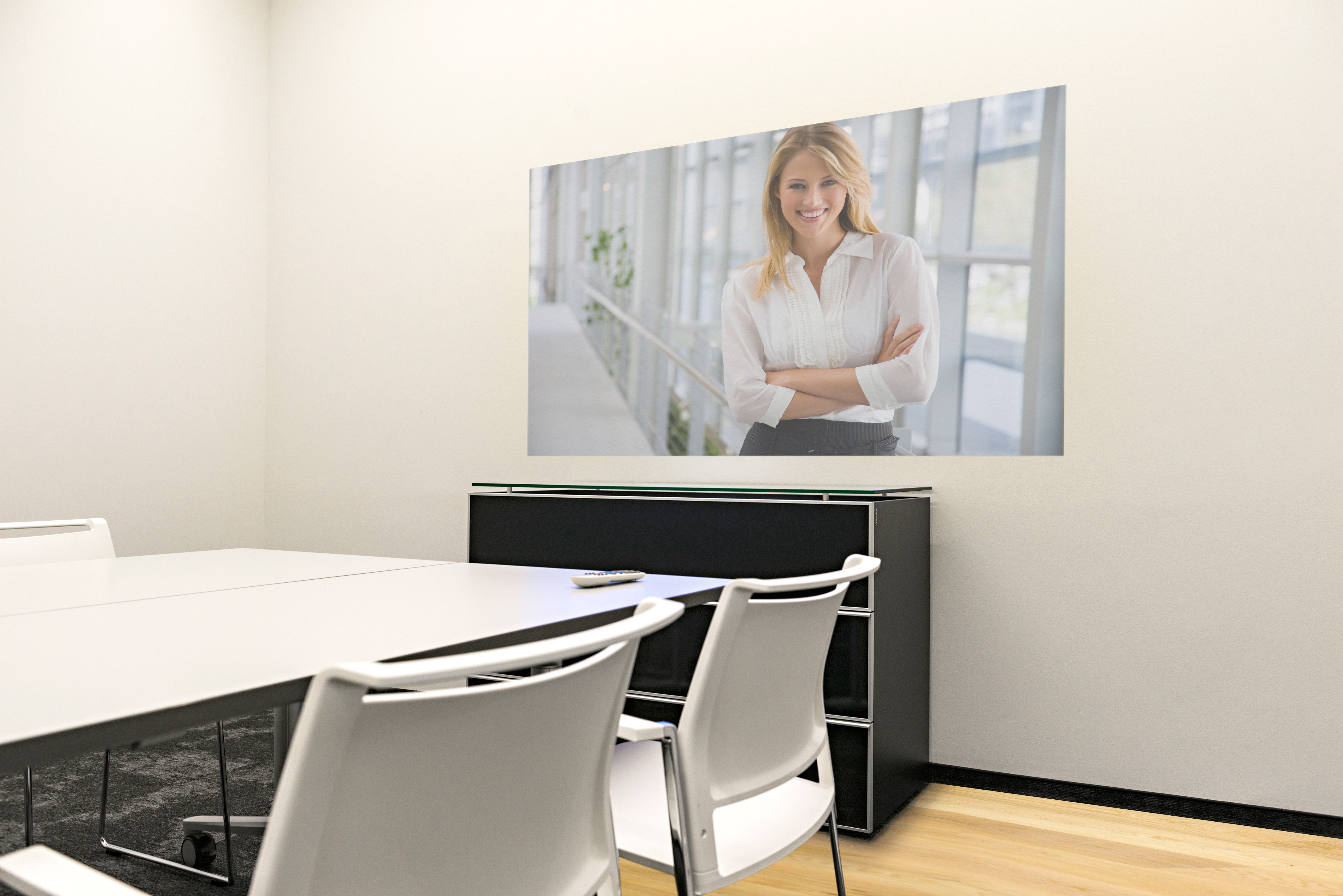 Referenzen-ebm pabst-Mulfingen-Multi-Media-Sideboard-klif Stapelstuhl-multiform Schwenktisch 