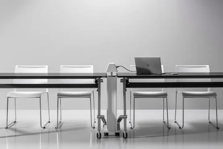 Produkte-Medienmöbel-docking-trolley-ctz-flip-stop-klif 