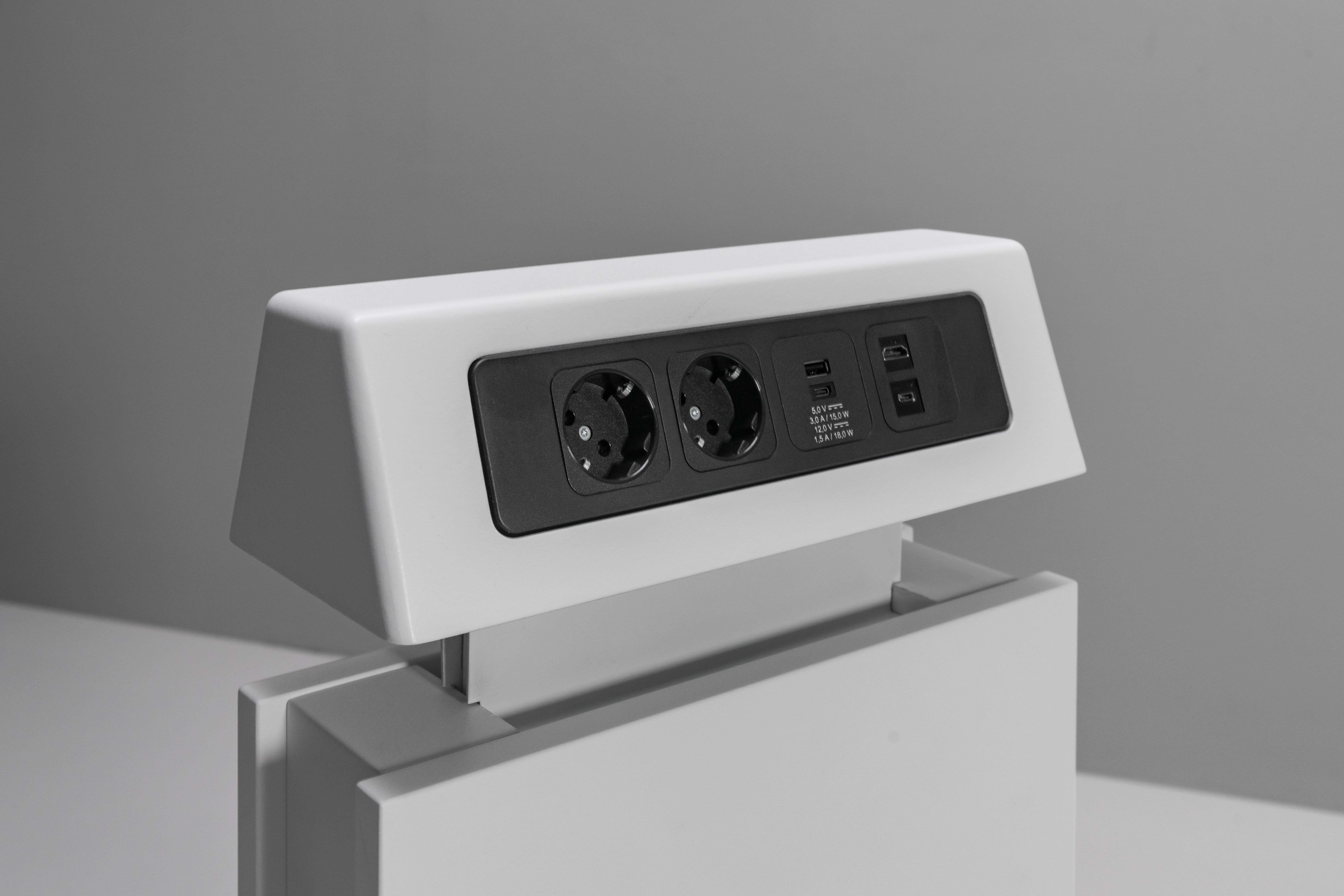 Produkte-Medienmöbel-docking-trolley-Anschlusswagen 