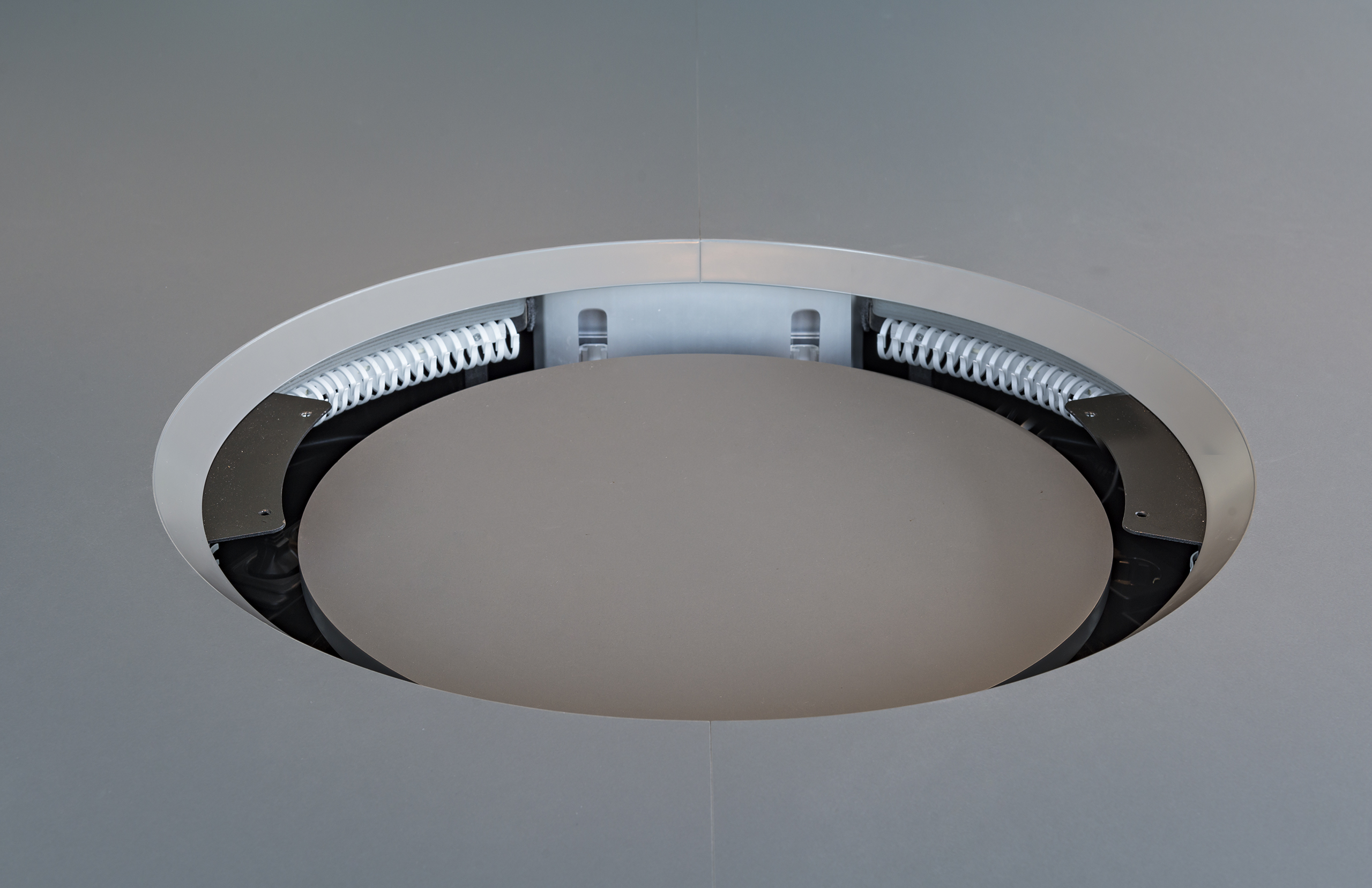 References-Picture gallery-KWS Saat Einbeck- Pharao net- Conference table