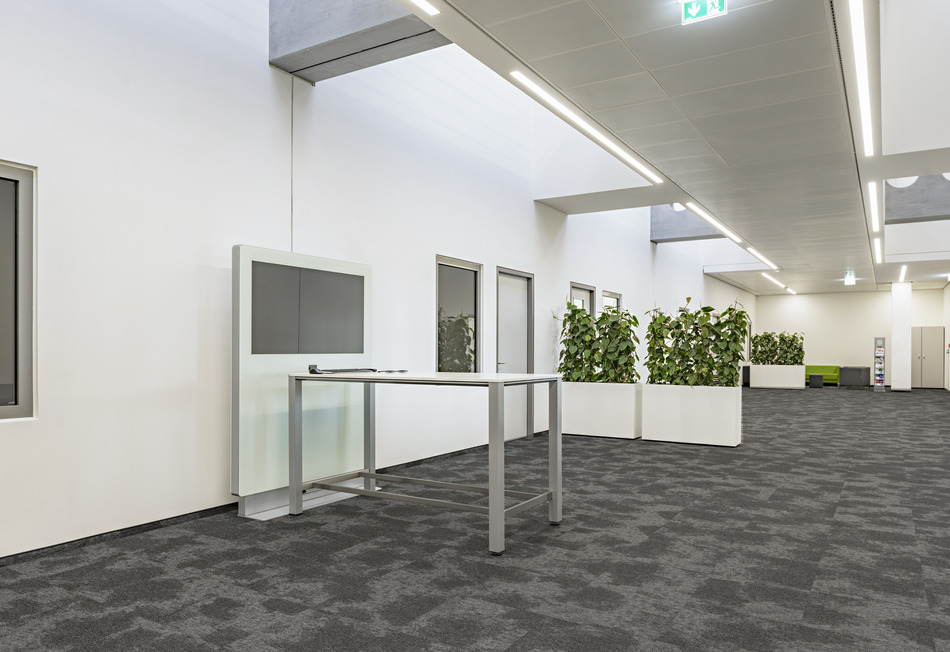 Références-Galerie d'images-EBM Pabst-MIDS-Bench