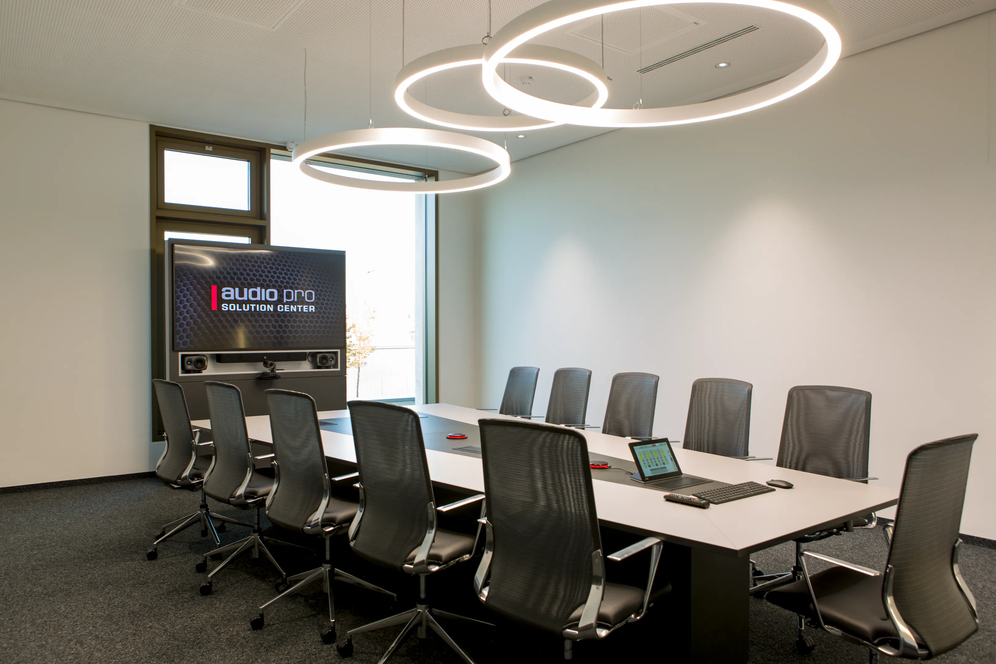 audio pro Heilbronn | primo conference chair | MICO-1 media column | conference table
