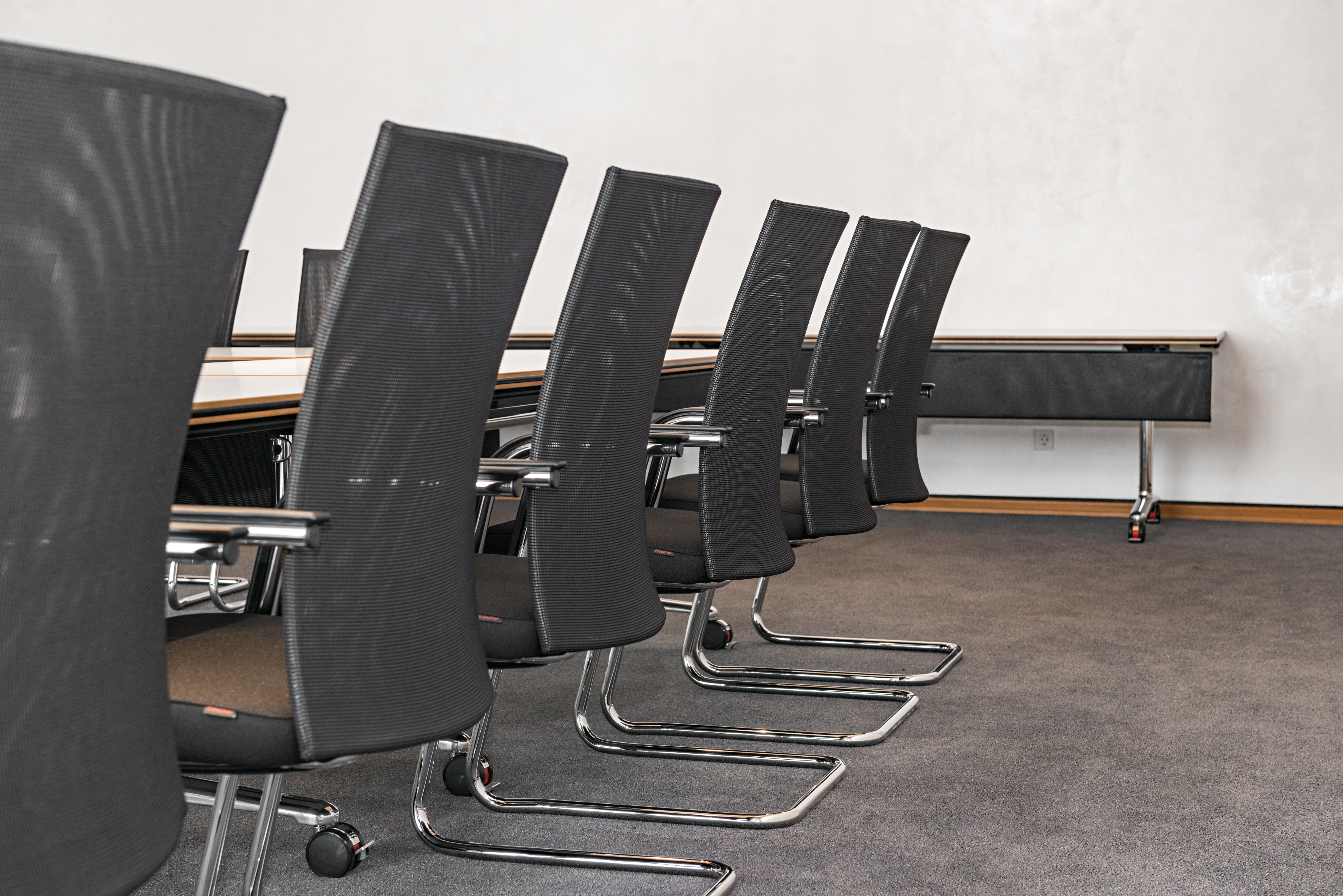 References-Picture gallery-Ministry- multiform conference system- pharao net conference chair