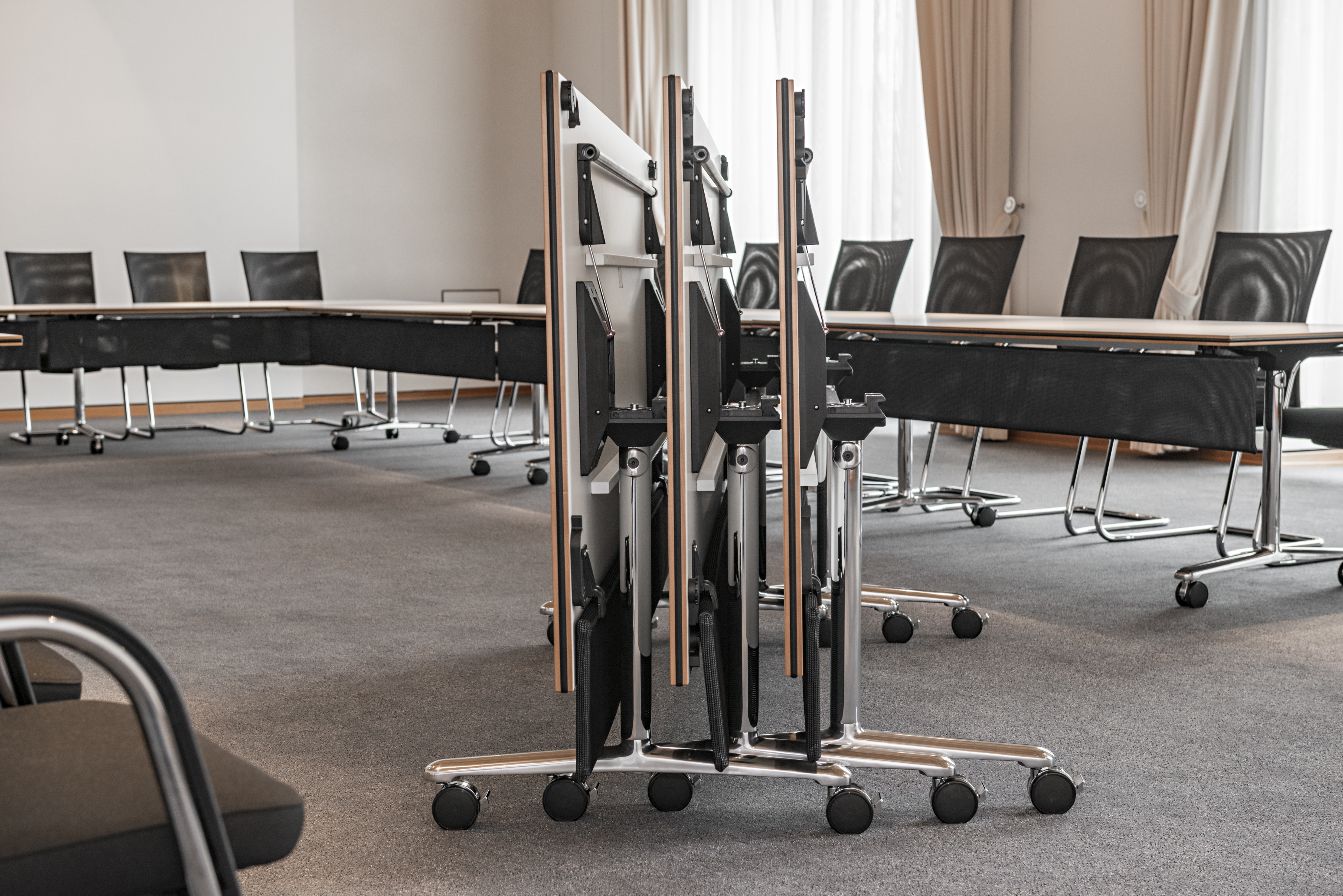 References-Picture gallery-Ministry- multiform conference system- pharao net conference chair