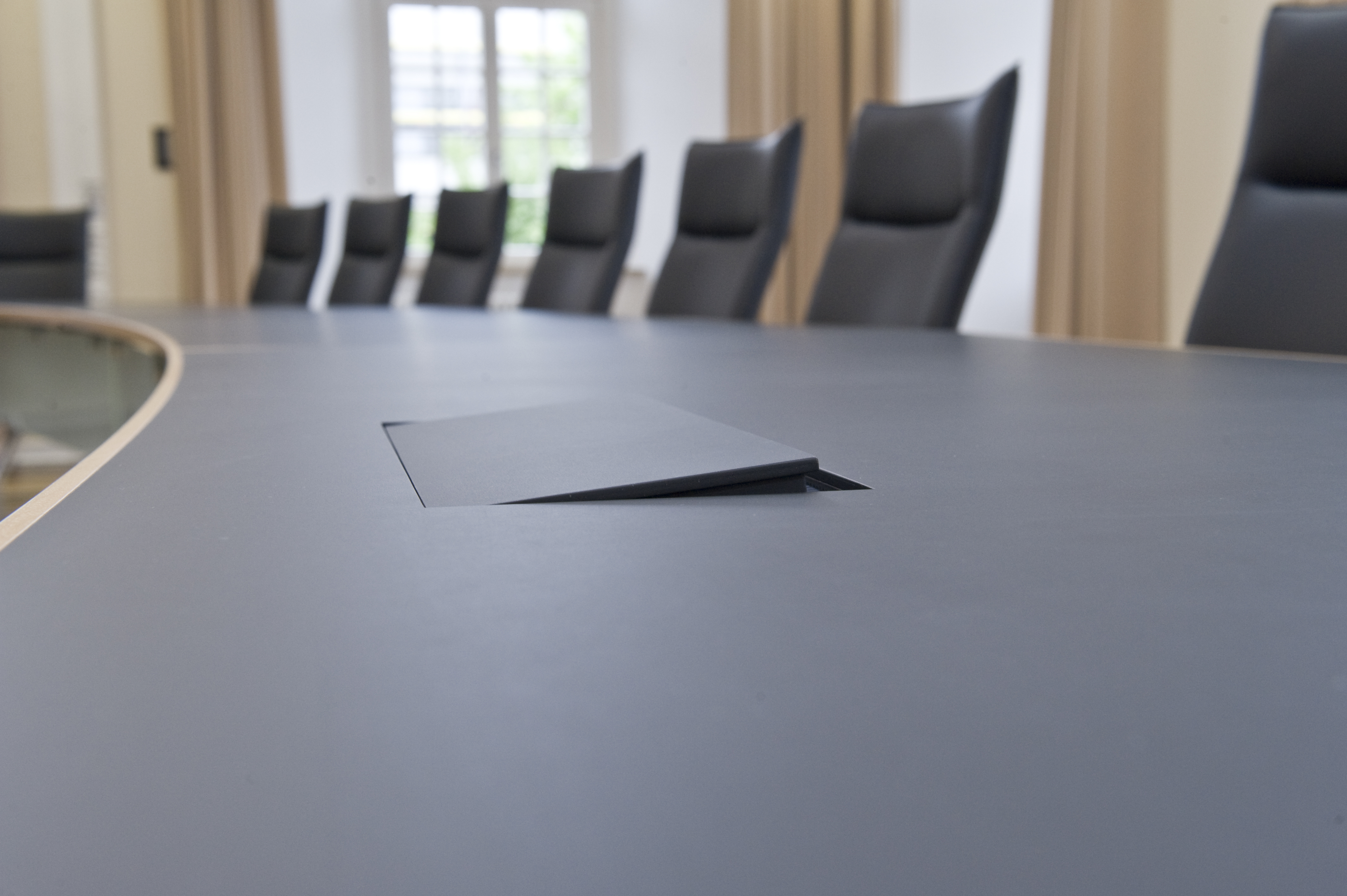 References-Picture Gallery-Senate Hall of the University, Osnabrück- pharao comfort- fallon conference table