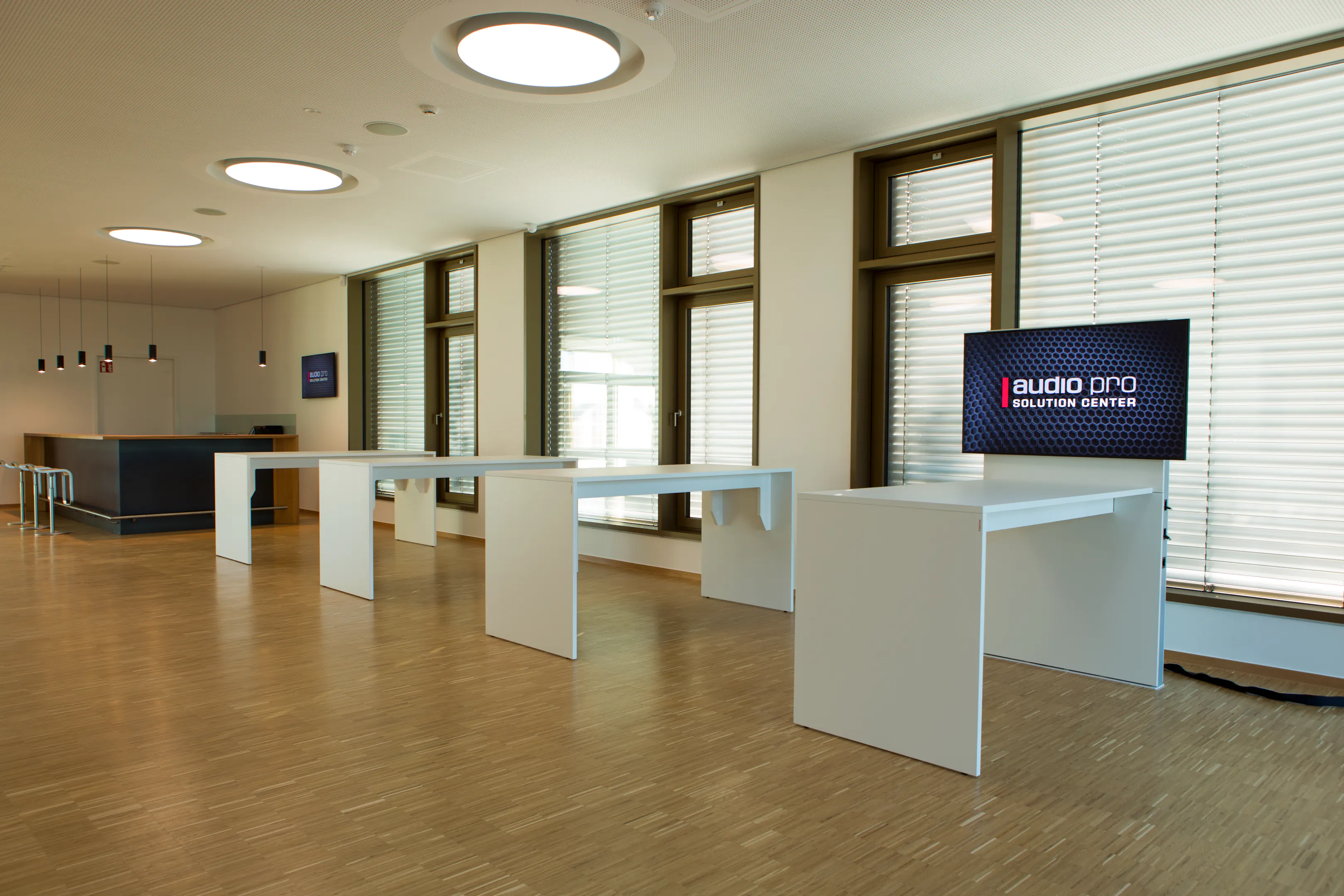 audio pro Heilbronn | MICO-Slim Standing Bench