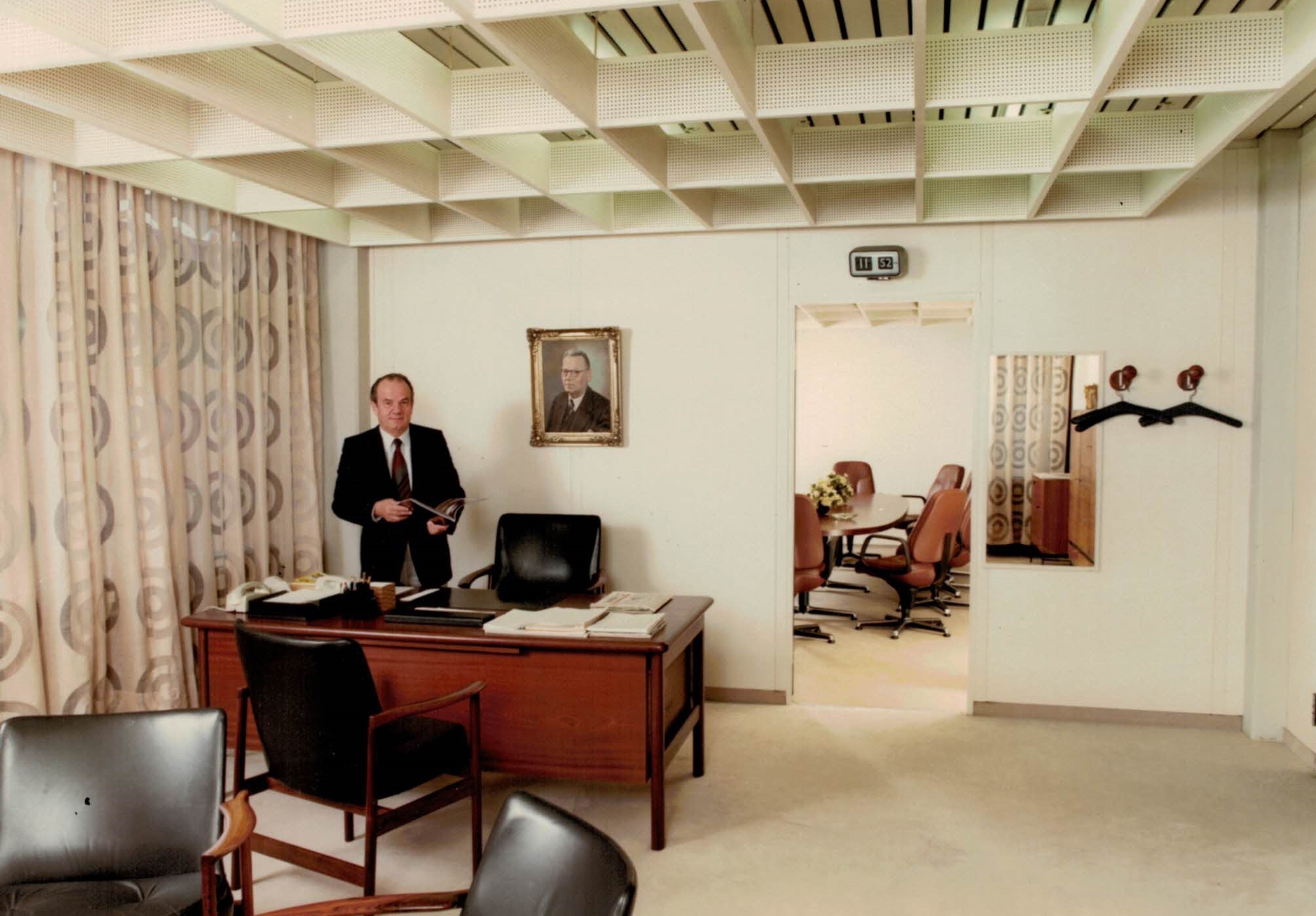 Hans Fröscher-Büro-Geschichte 