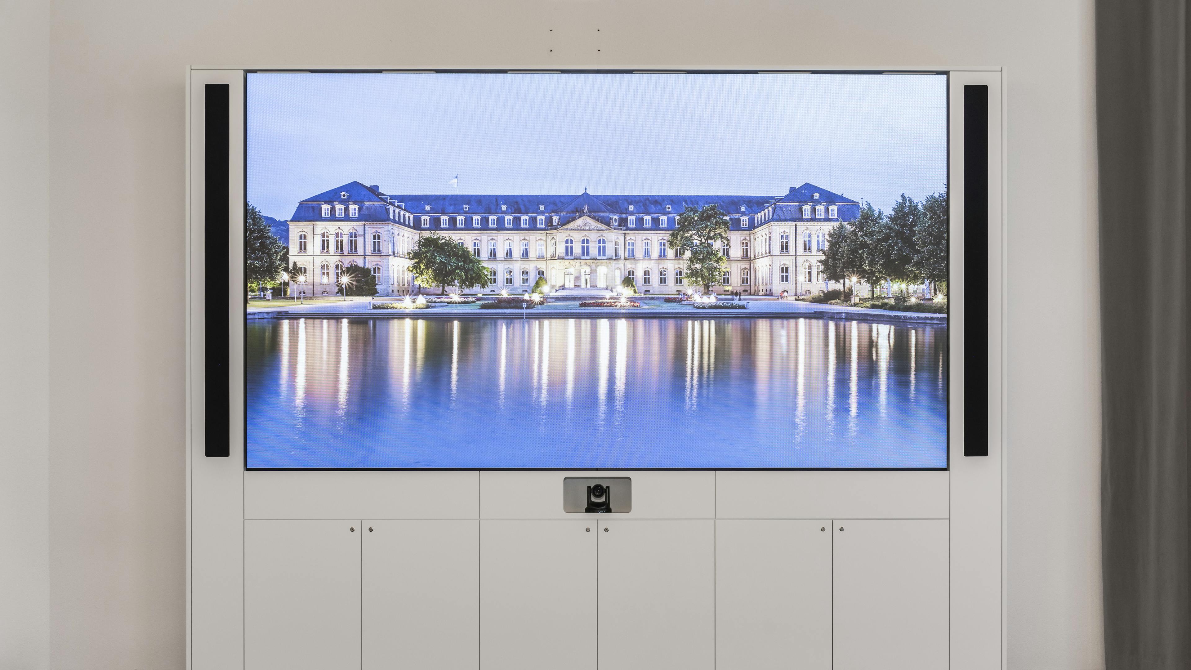 Références_Galerie d'images_Ministère_des_Finances_Stuttgart_Mur_Médias_LED