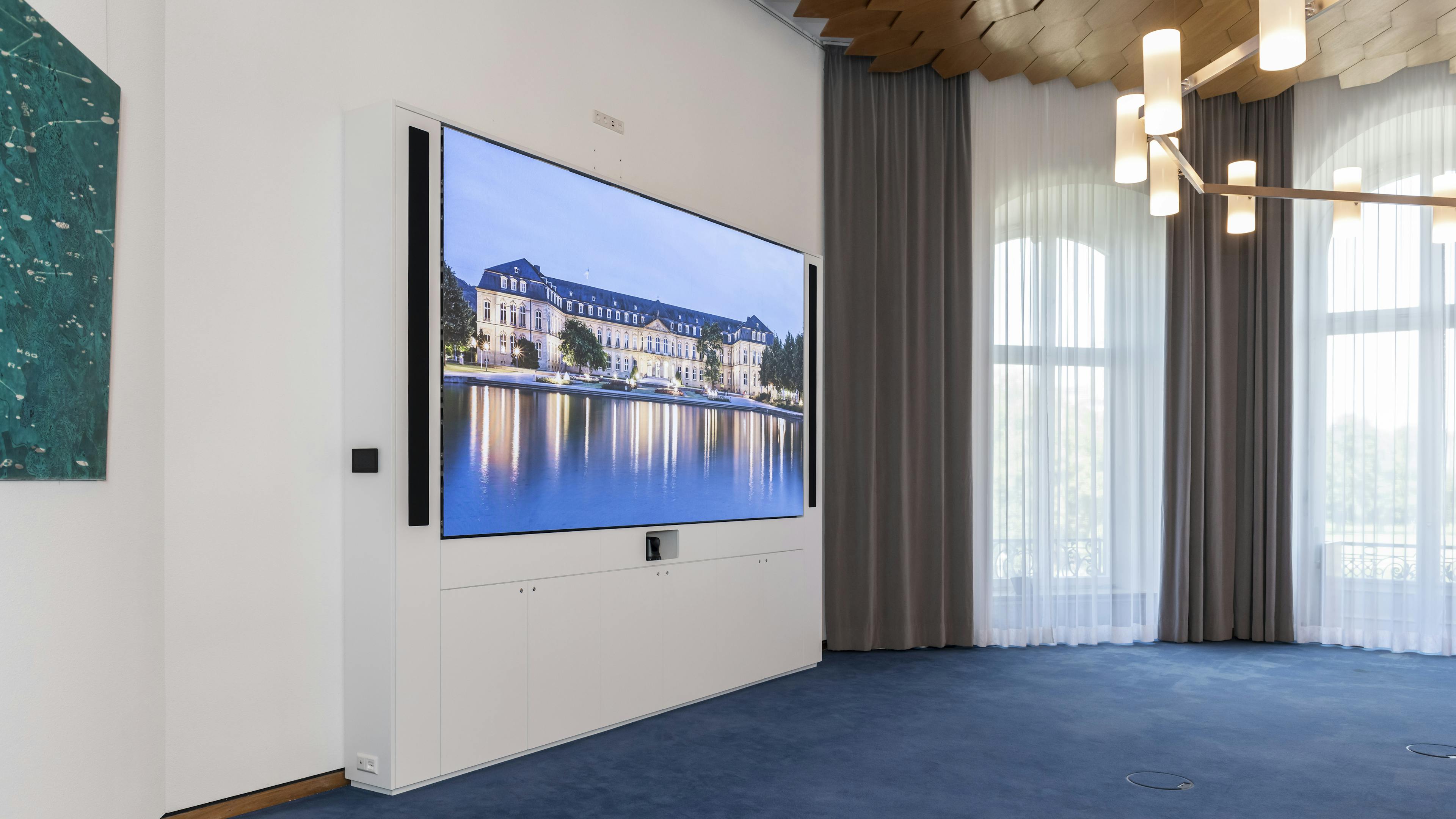 Références_Galerie d'images_Ministère_des_Finances_Stuttgart_Mur_Médias_LED