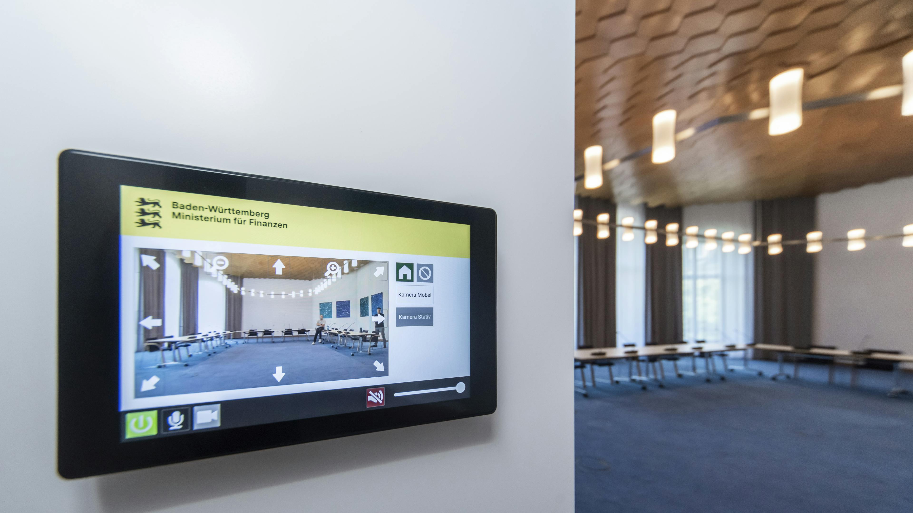 Références_Galerie d'images_Ministère_des_Finances_Stuttgart_LED_Mur_média_Intégration_Technique