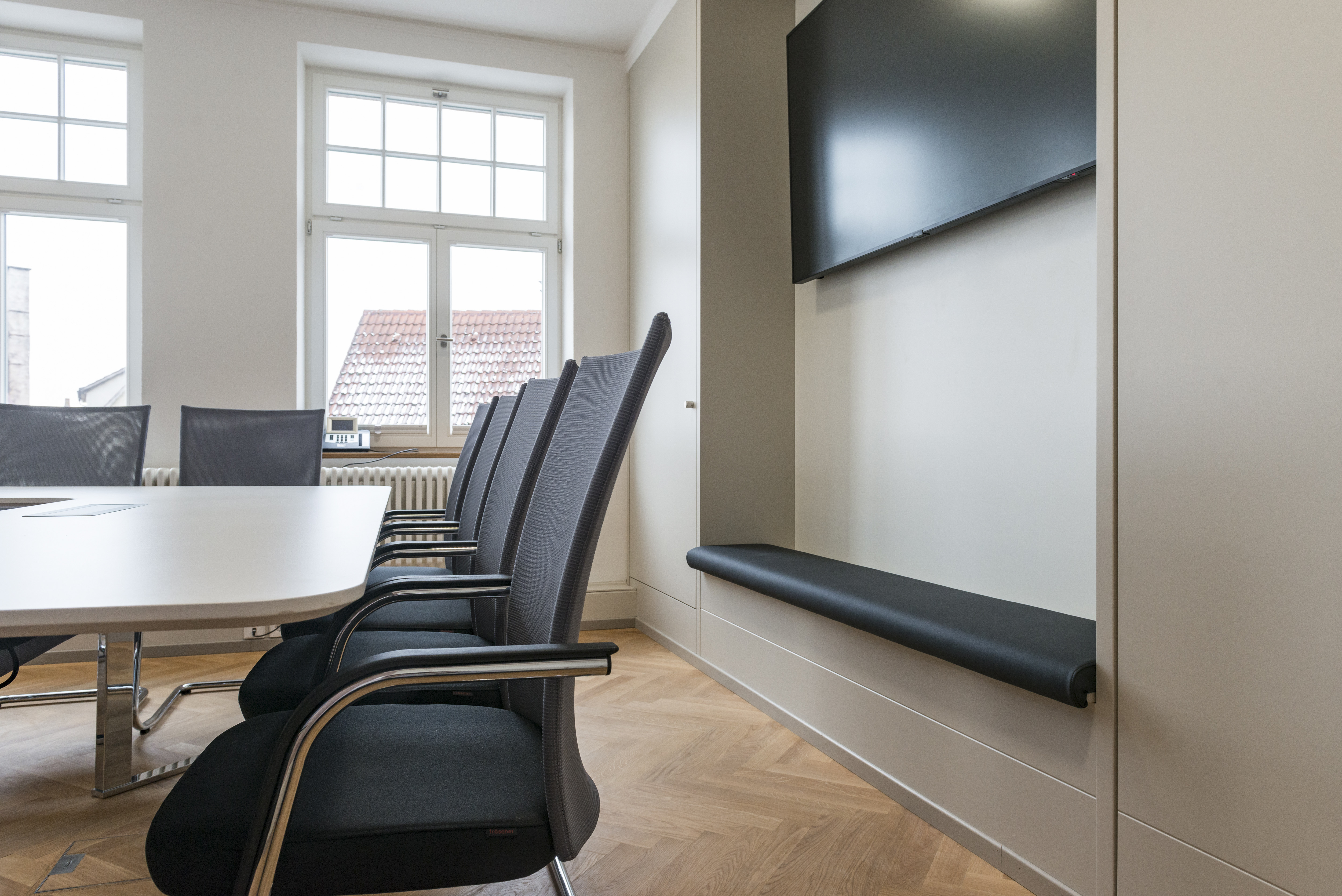 References-Picture gallery-Gerabronn town hall- c-base conference system- pharao net cantilever chair