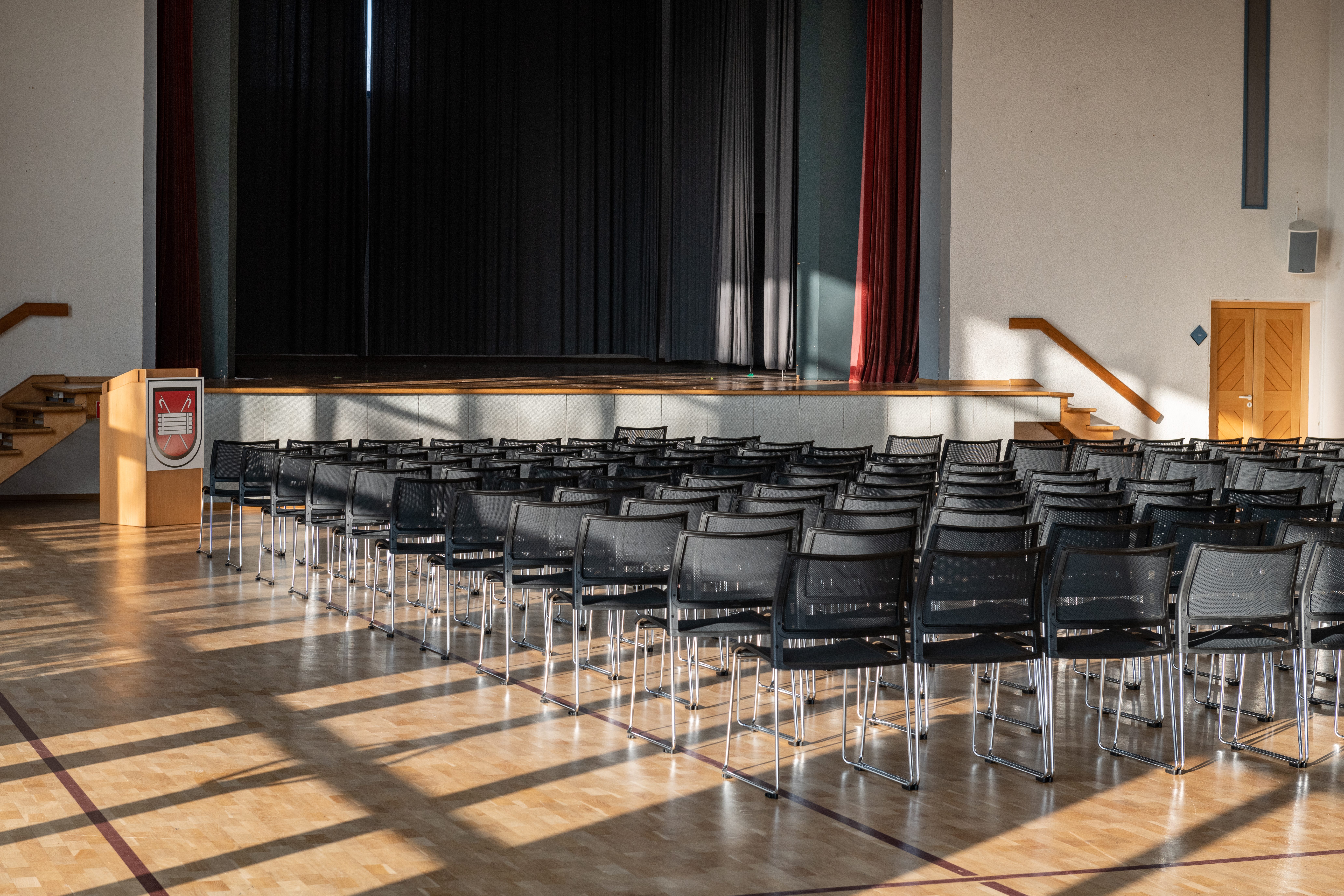 References-Picture gallery-Limpurg-Halle Gaildorf-klif multipurpose chair