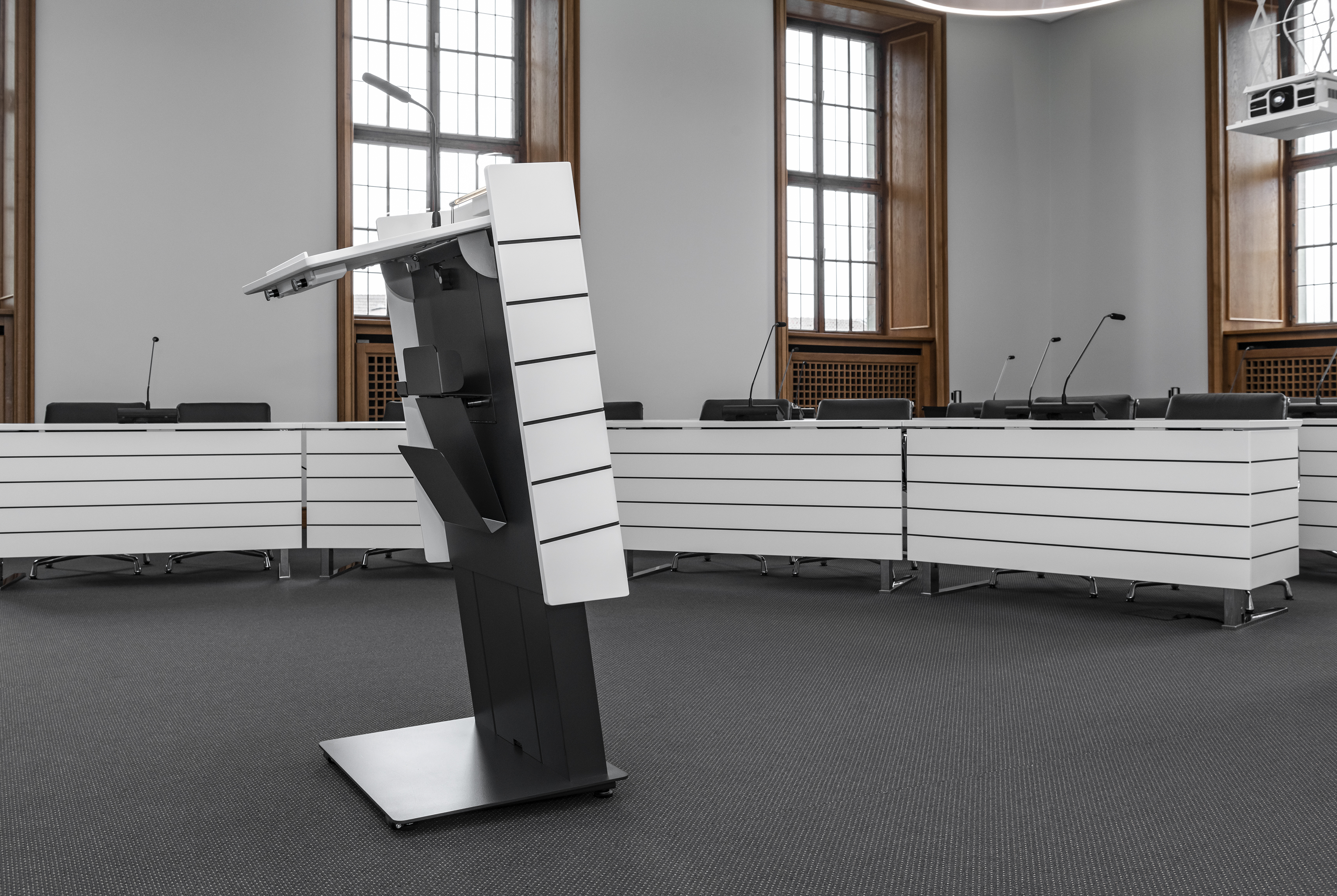 City of Osnabrück council chamber | table system: c-base | PSE lectern | customised display enclosure