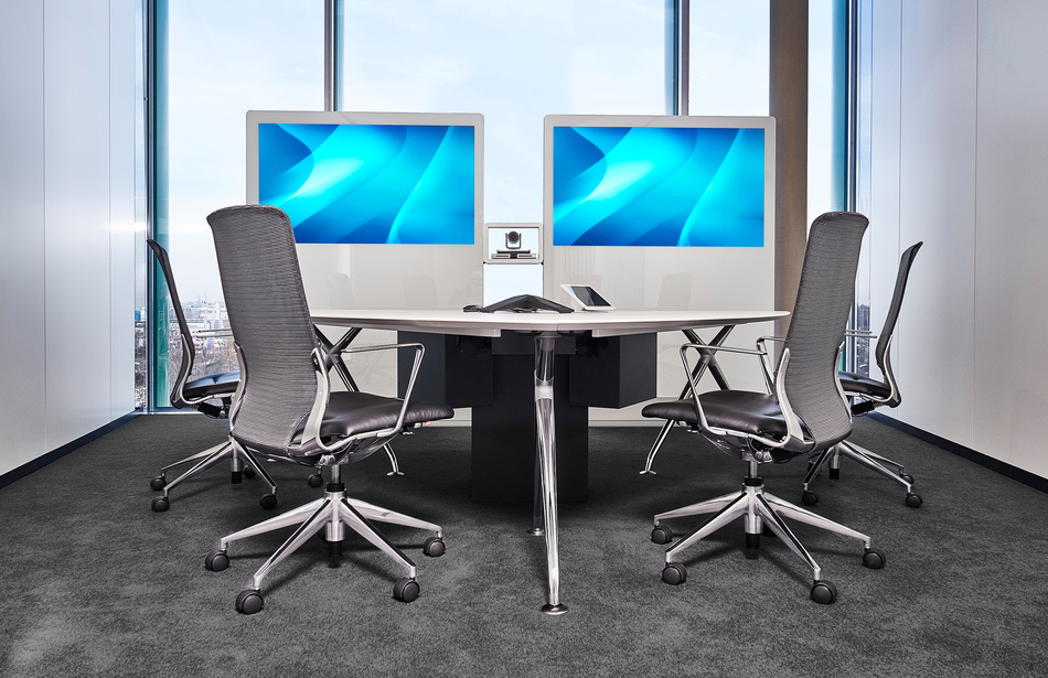 Mann+Hummel | Media stele: MIDS | Conference system: xcone