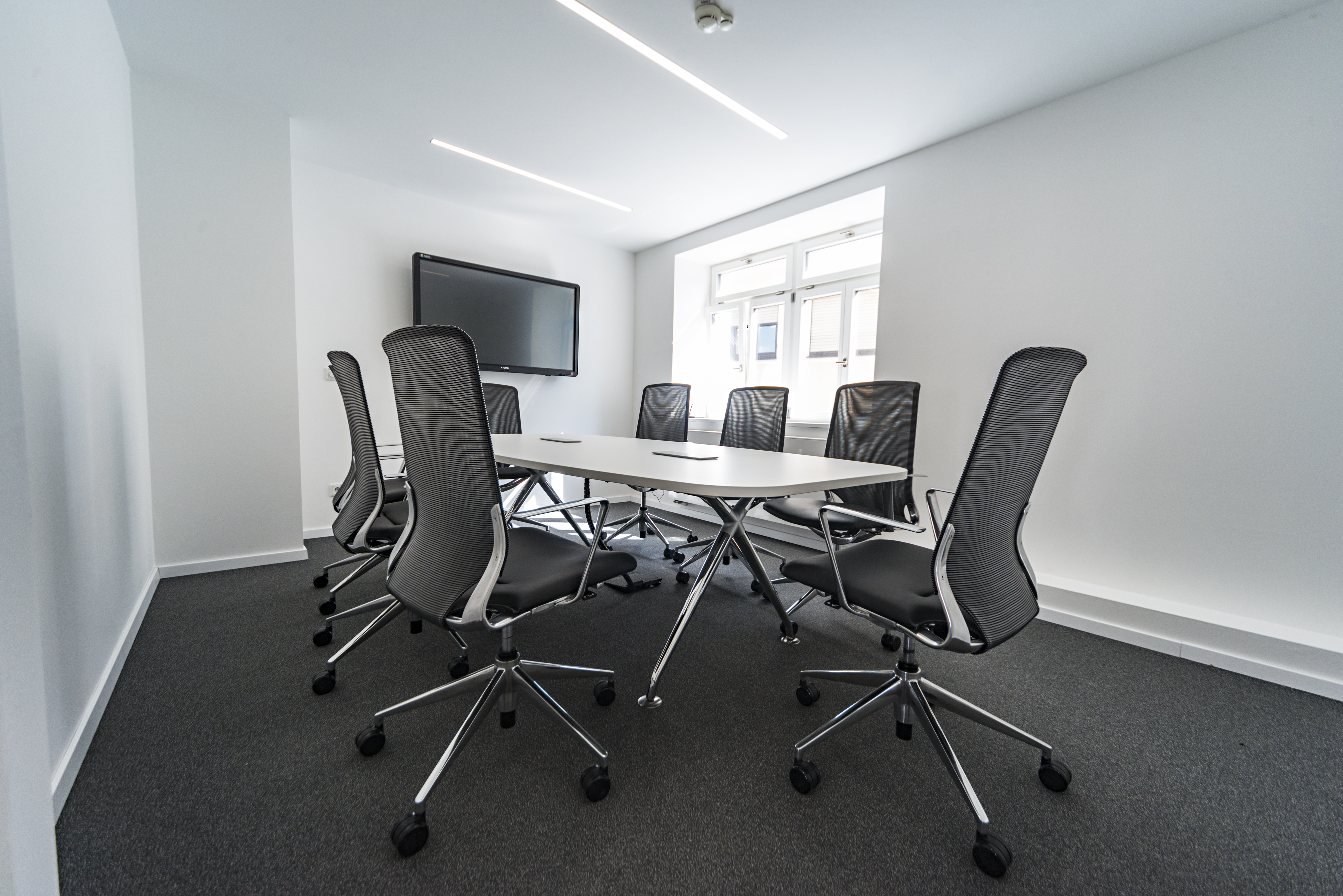 References-Picture gallery-Town hall Untereisesheim- xcone conference table-primo conference chair