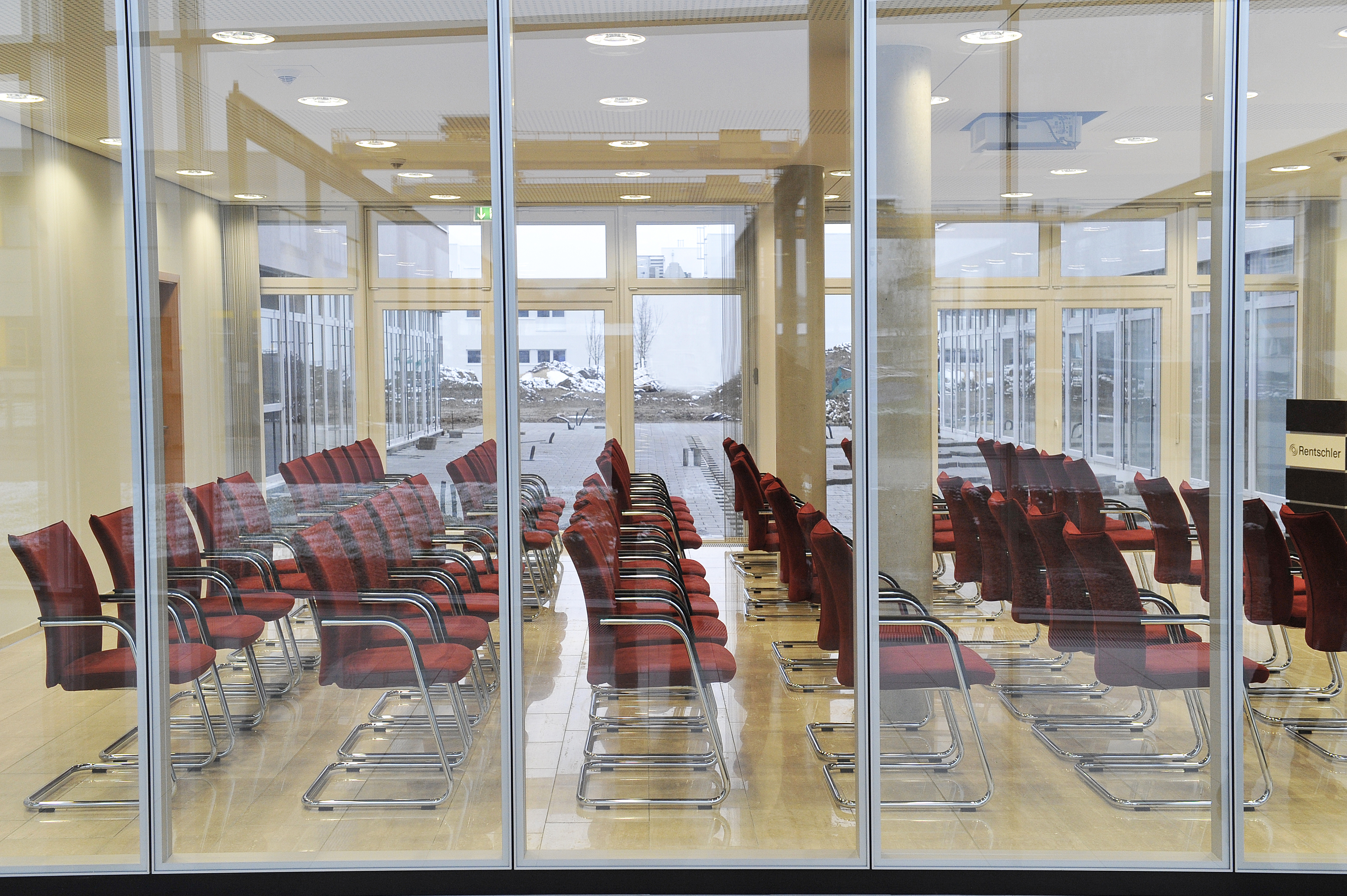 Références-Galerie de photos- Rentschler Biotechnologie GmbH Laupheim- chaises pharao