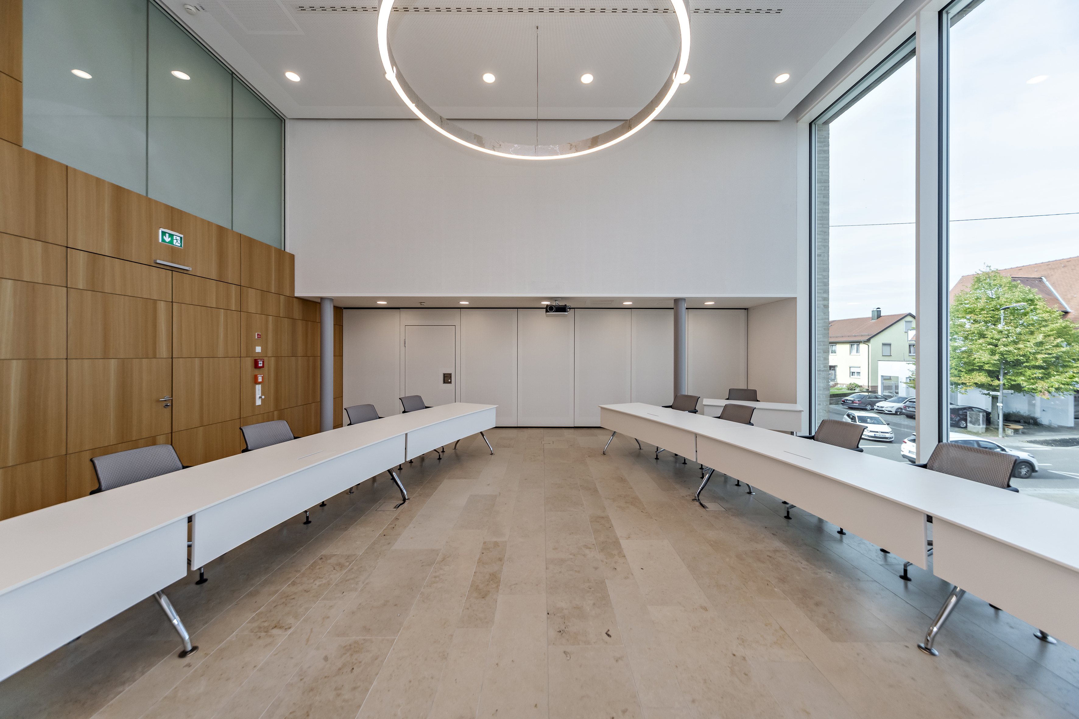 Municipality of Baltmannsweiler Council chamber | xcone conference table