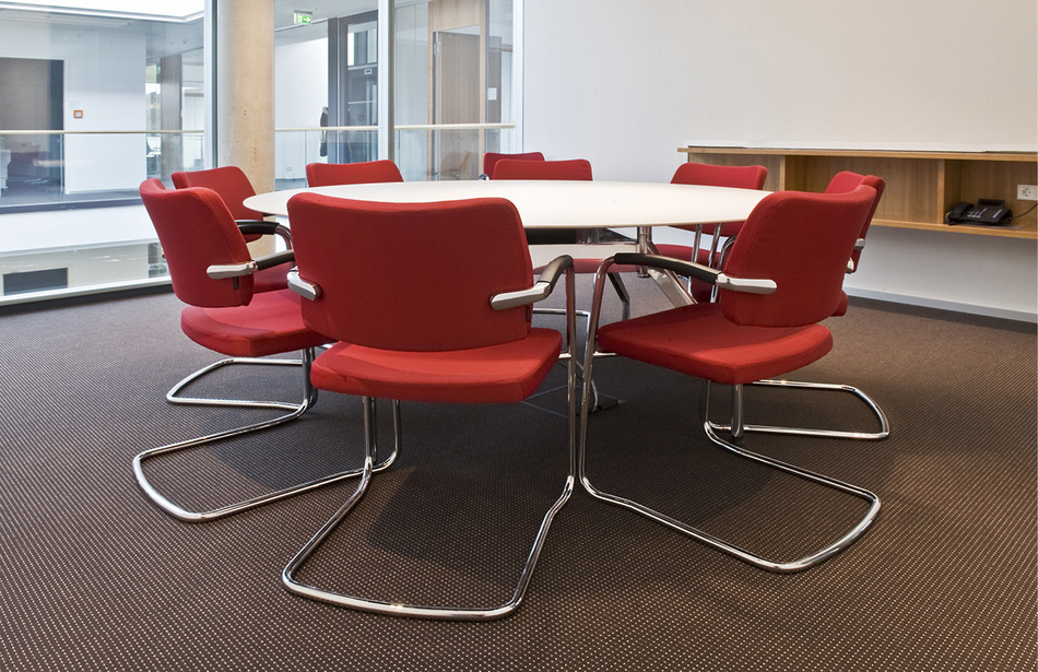 Referenzen- KWS Saat AG- Einbeck- sona Stuhl 