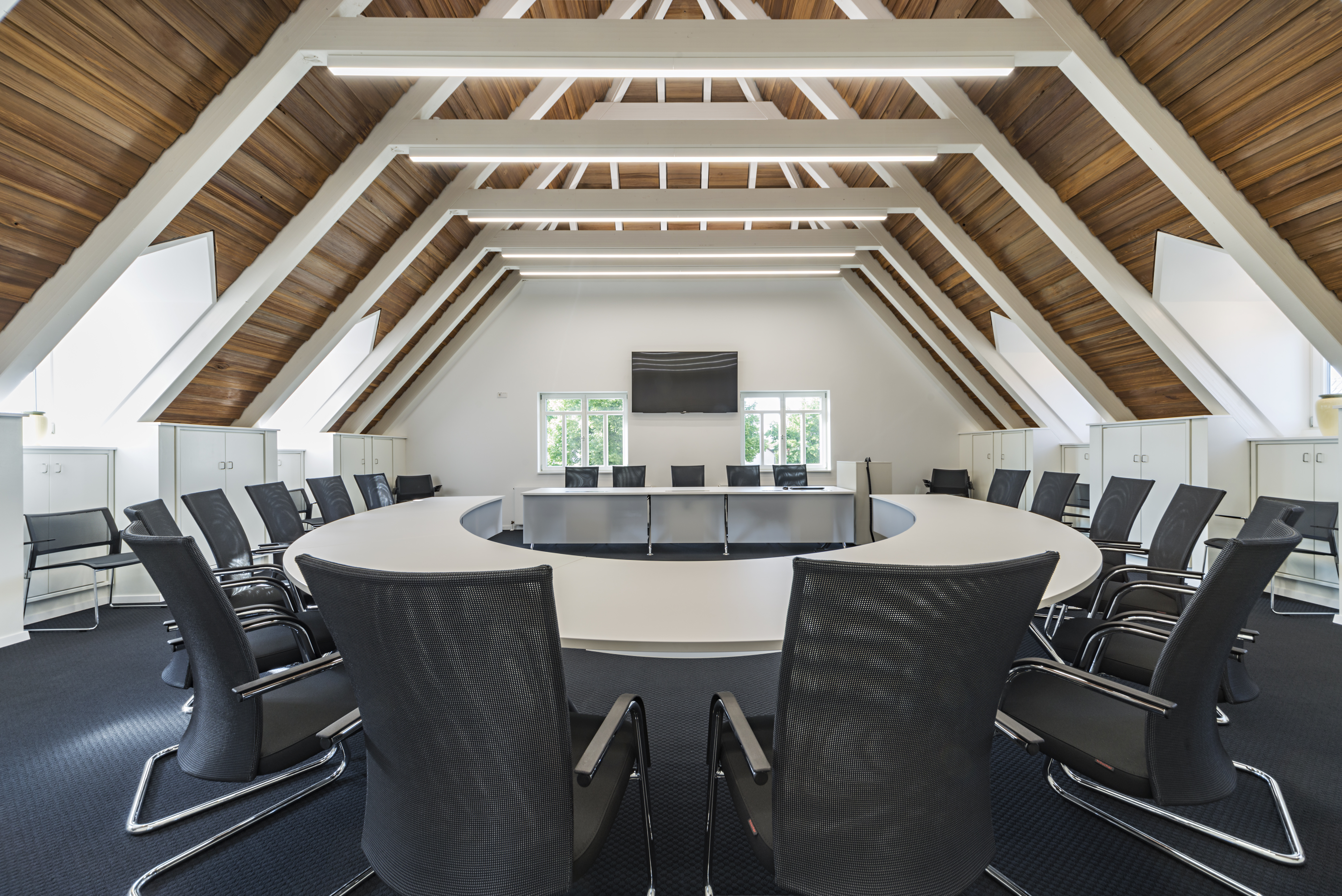 References-Picture gallery-Town hall Untereisesheim- xcone conference table pharao net conference chair