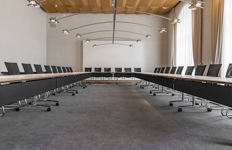 References-Ministry-multiform conference system-pharao net cantilever chair