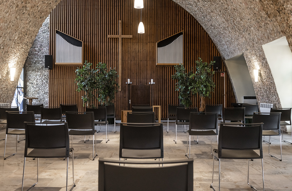 References-Consecration hall City of Steinheim-Steinheim an der Murr-Stacking chair klif