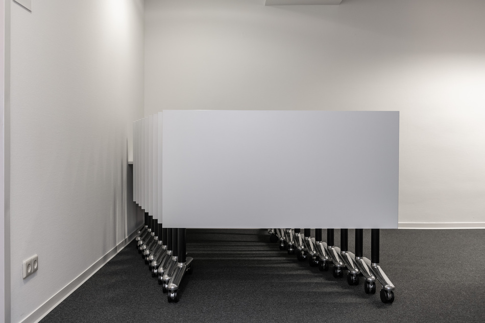 References- LBS Stuttgart agile training room- Stuttgart- multiform swivel table