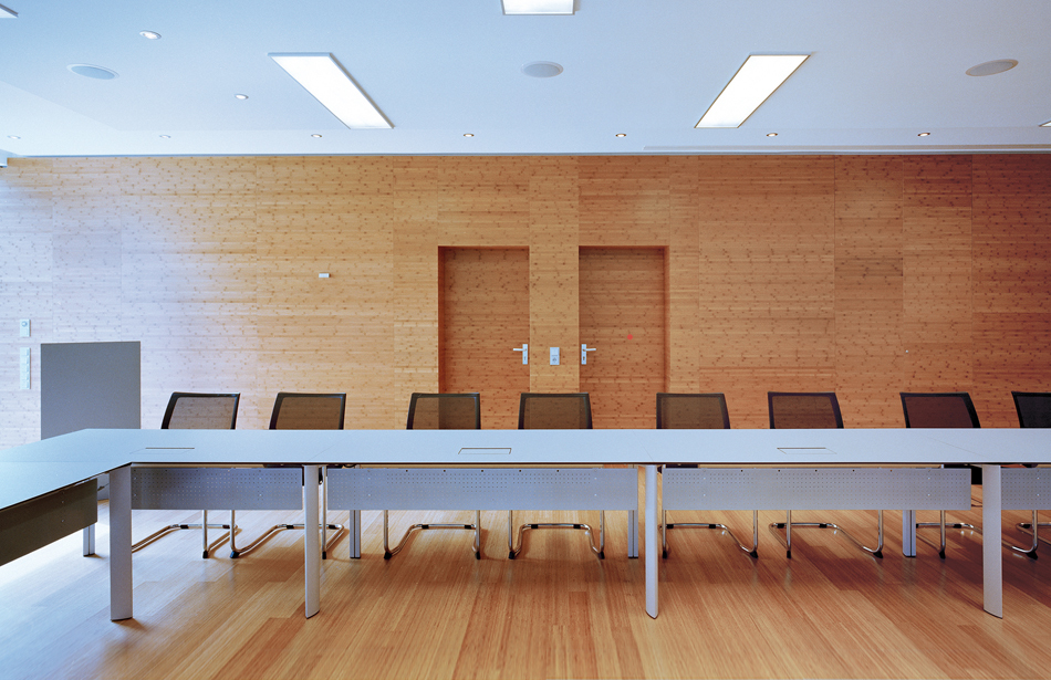 Referenzen- Wassermann- Köln- cetera Konferenztisch