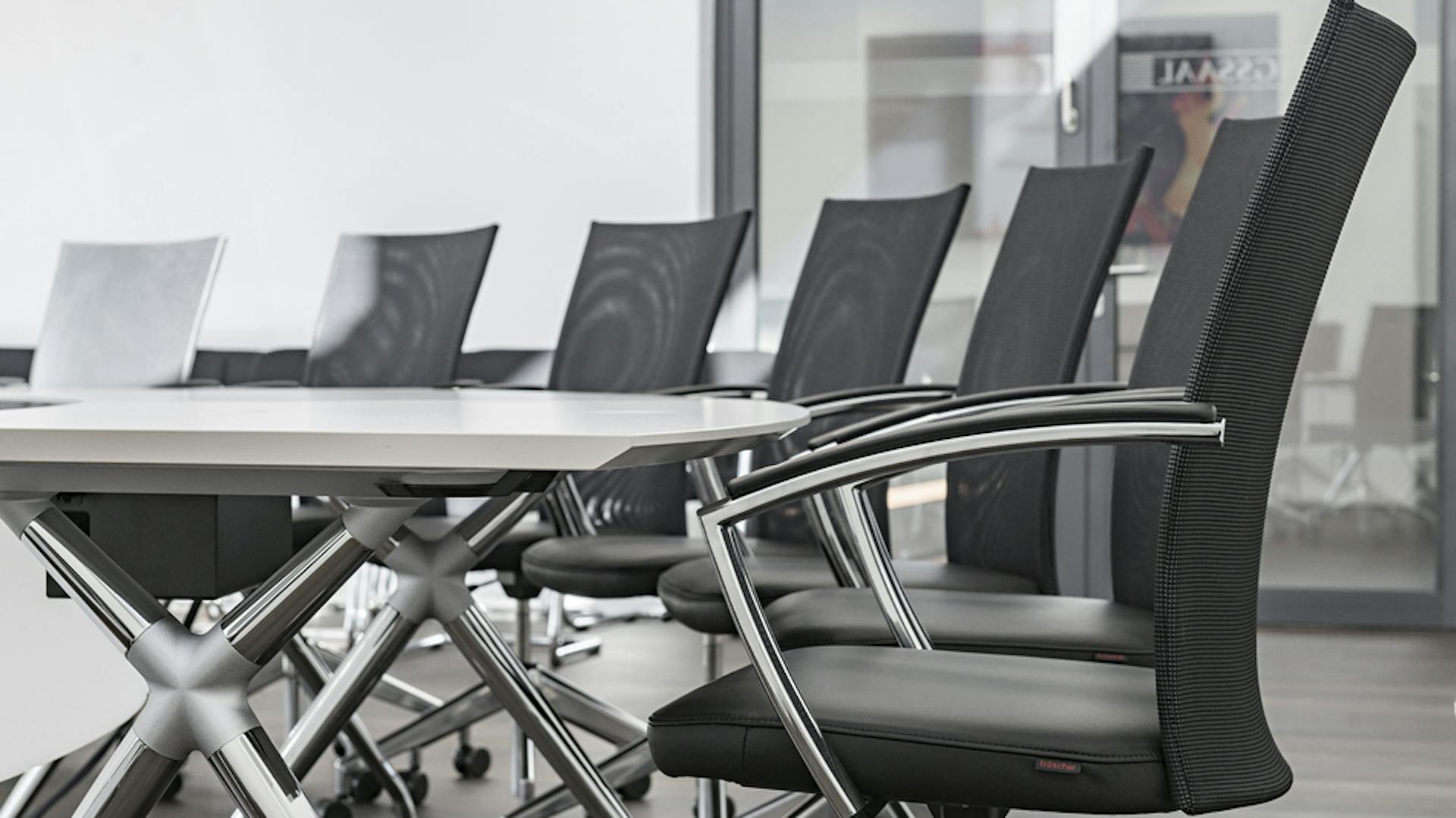 Rathaus Pleidelsheim| Konferenzanlage: xcone | Konferenzstuhl: pharao net