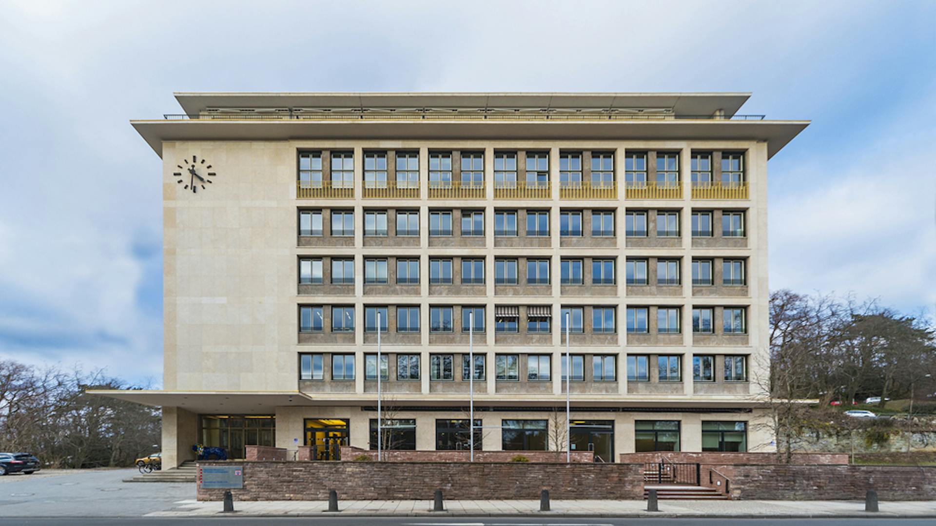 Hessisches Ministerium für Soziales und Integration, Wiesbaden