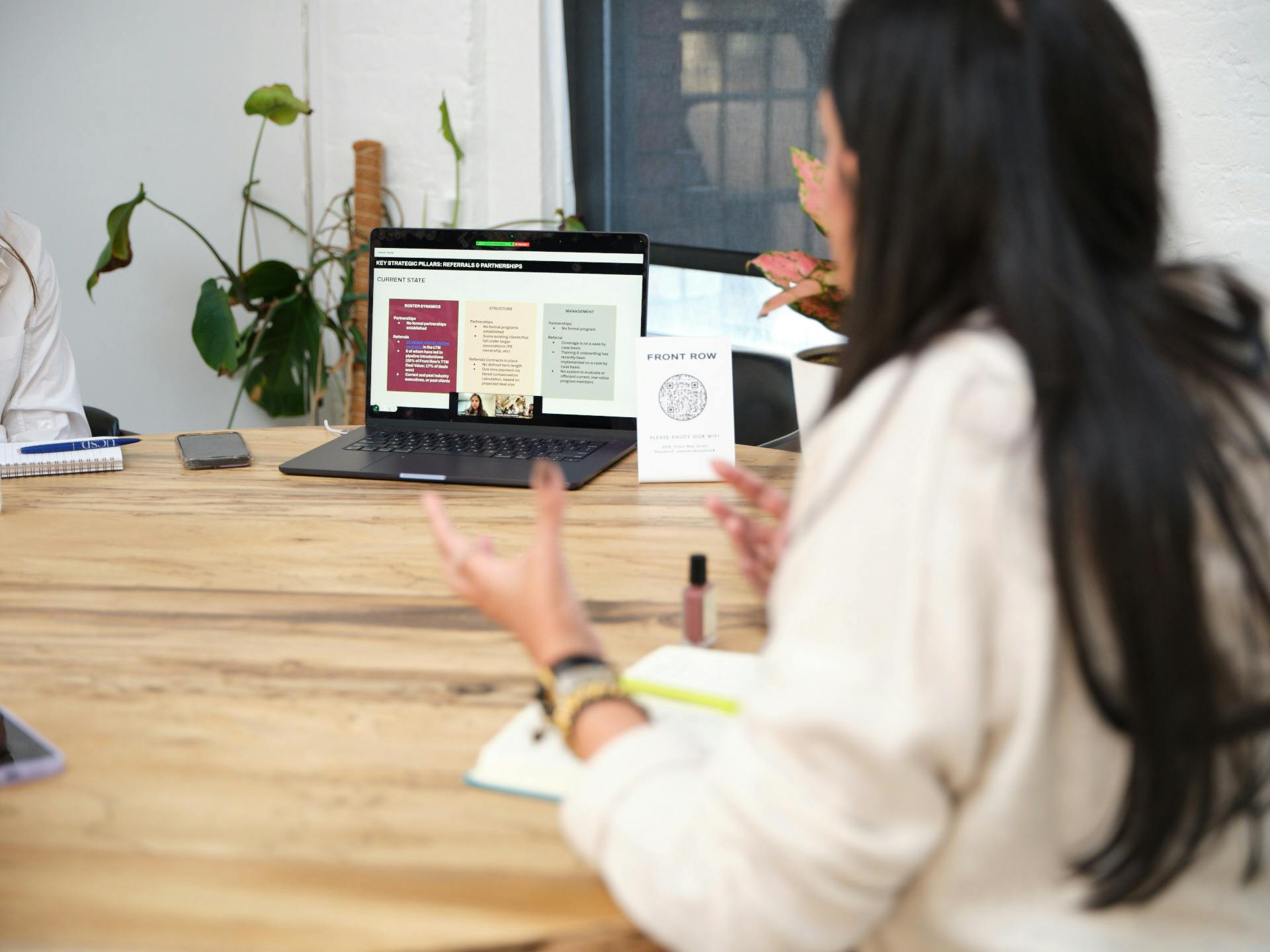 Retail Media Analytics with Front Row