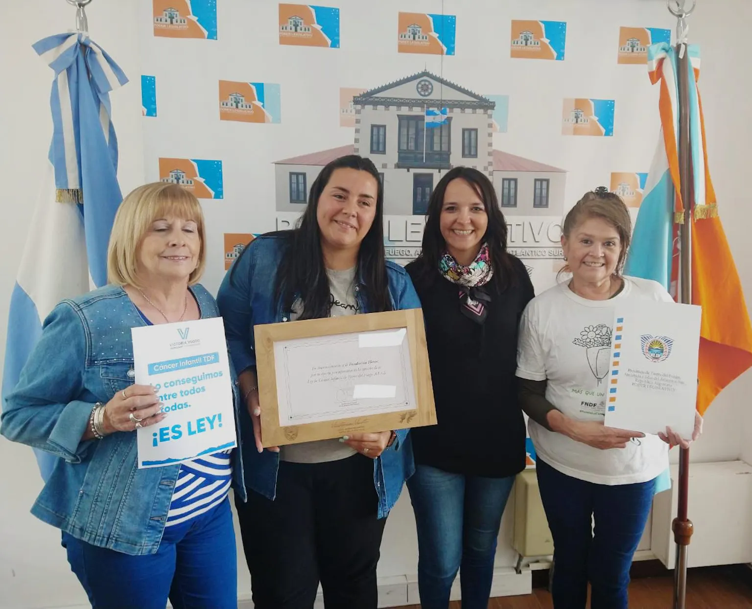 La Legislatura de Tierra del Fuego otorgó un reconocimiento a nuestra Fundación