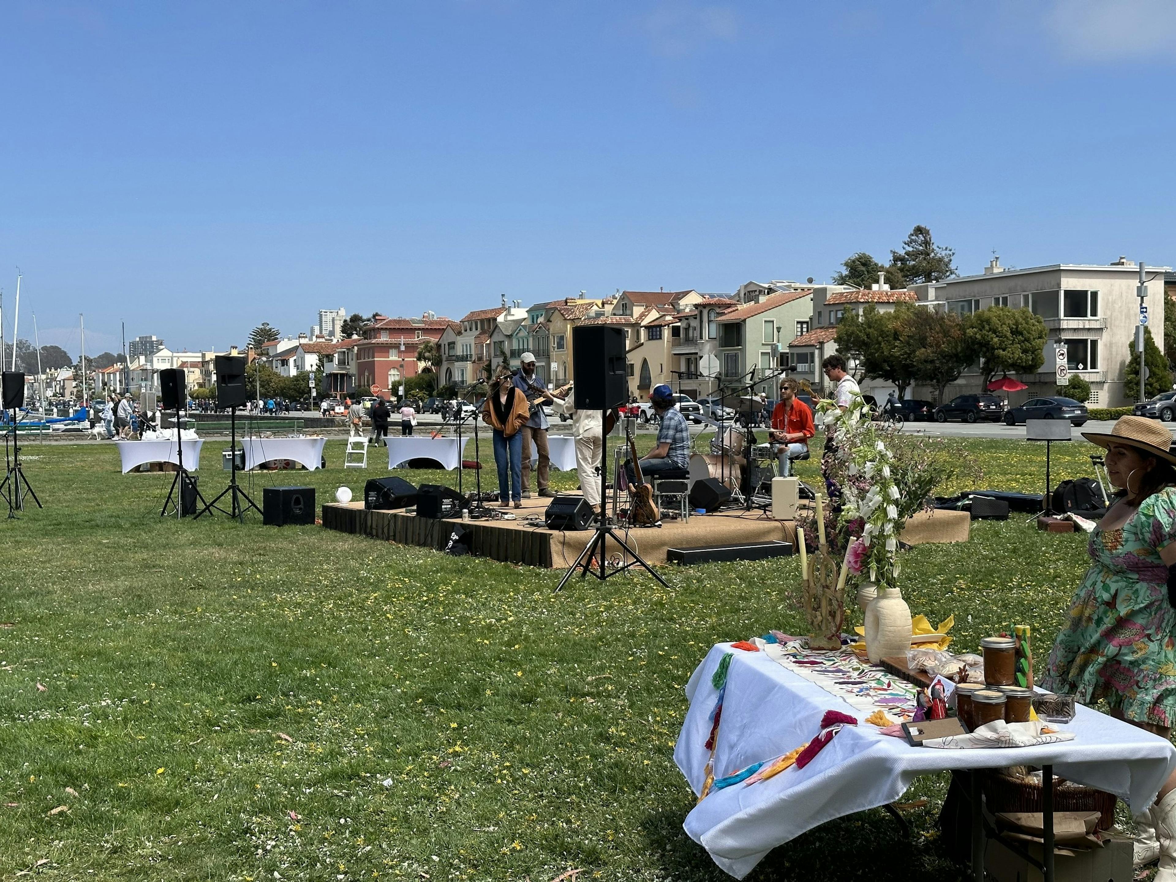 band playing on marina