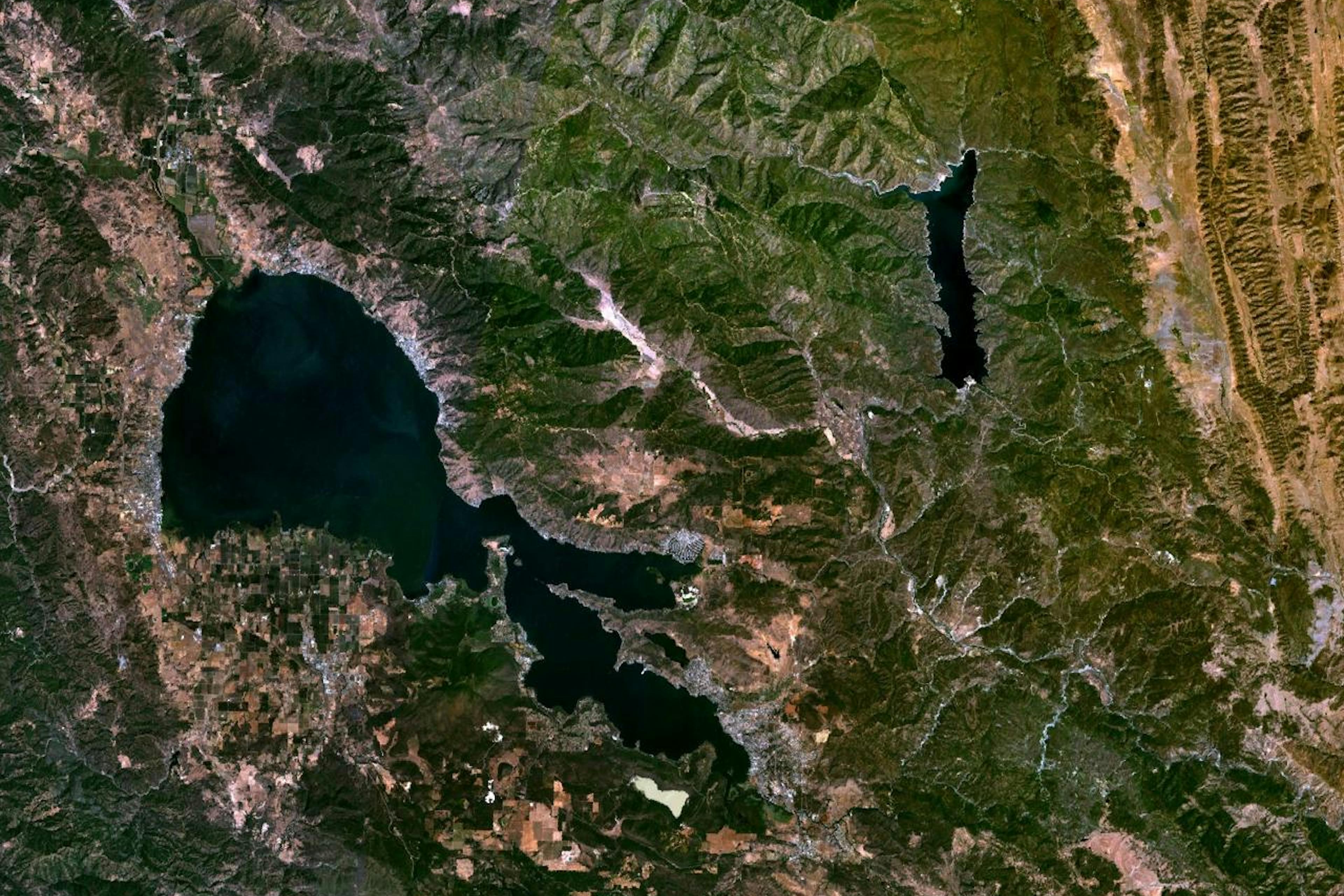 clear lake satellite photo