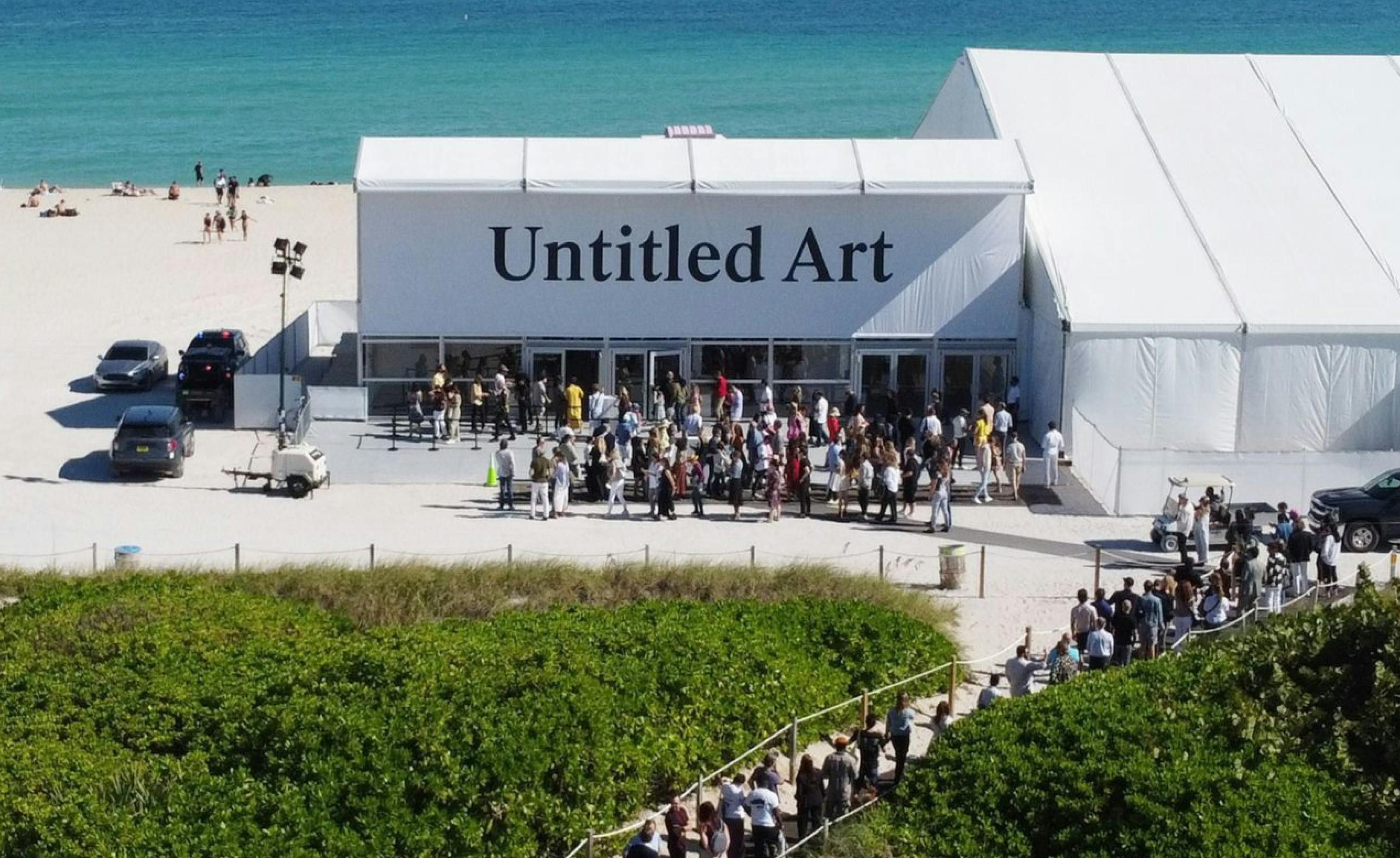 Dimensionality at 
 Untitled Art fair in Miami