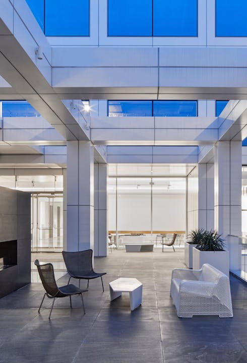 Embracing the World of Outdoor Workspaces