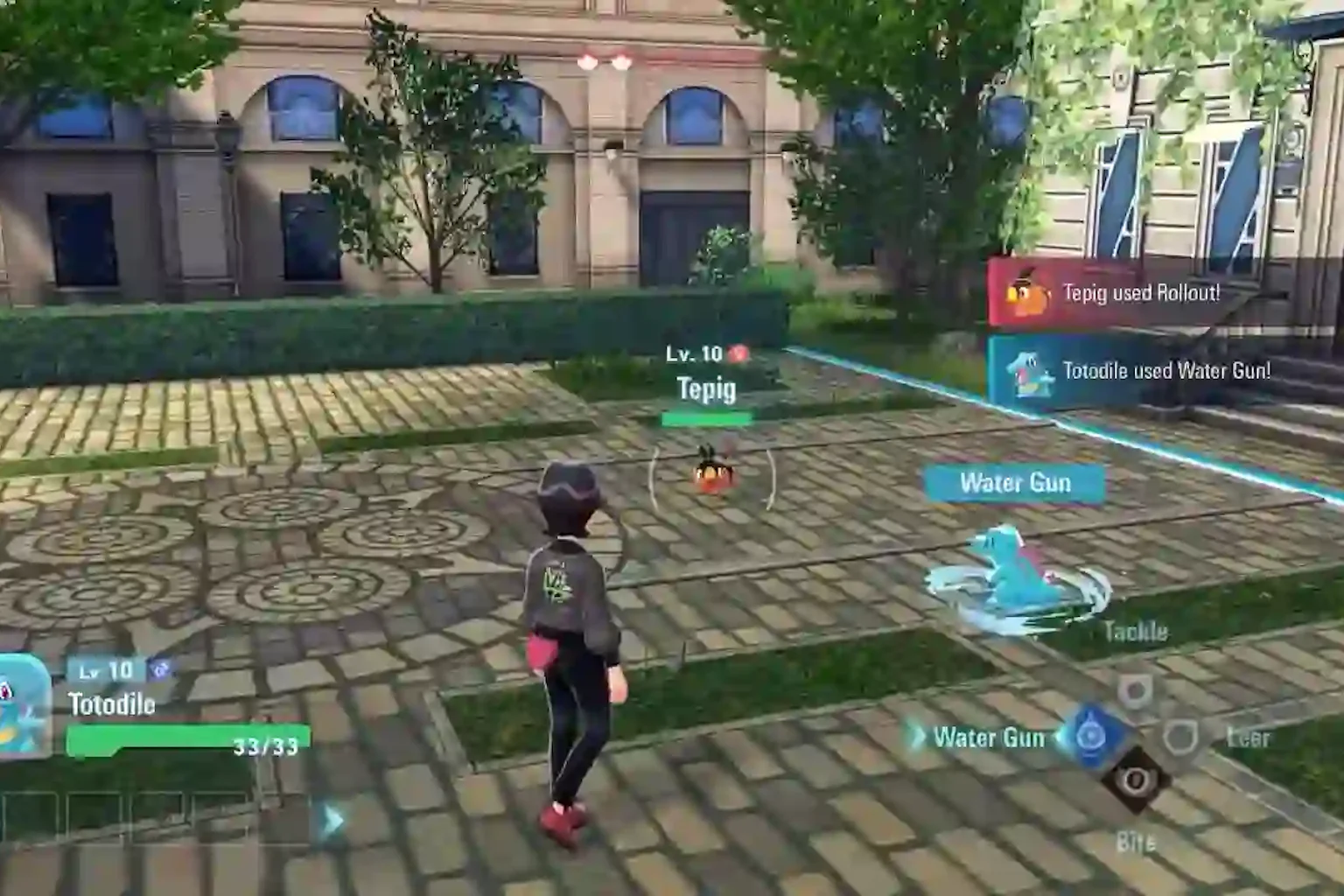 Pokémon gameplay showing player summoning and commanding Pokémon in real-time battle