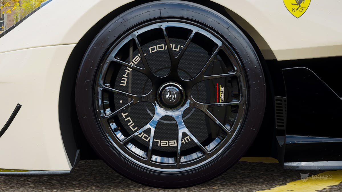 Ferrari 599XX Evolution wheel