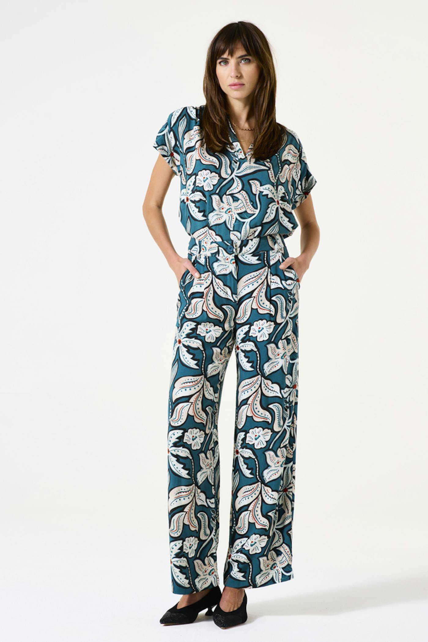 Trousers with print