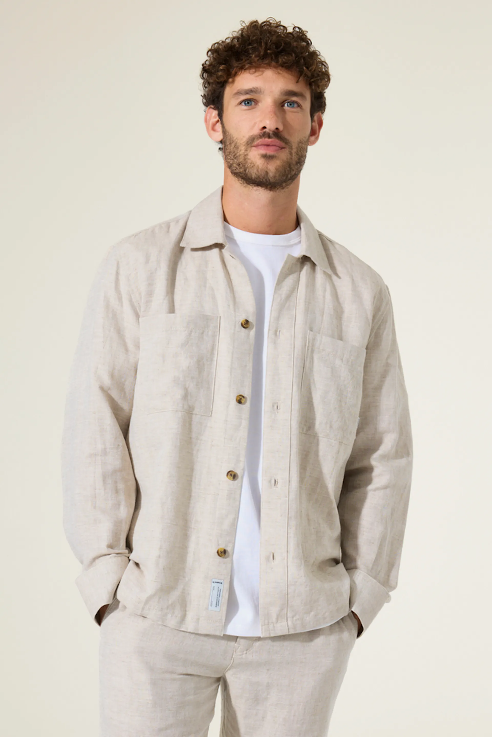 Beige overshirt
