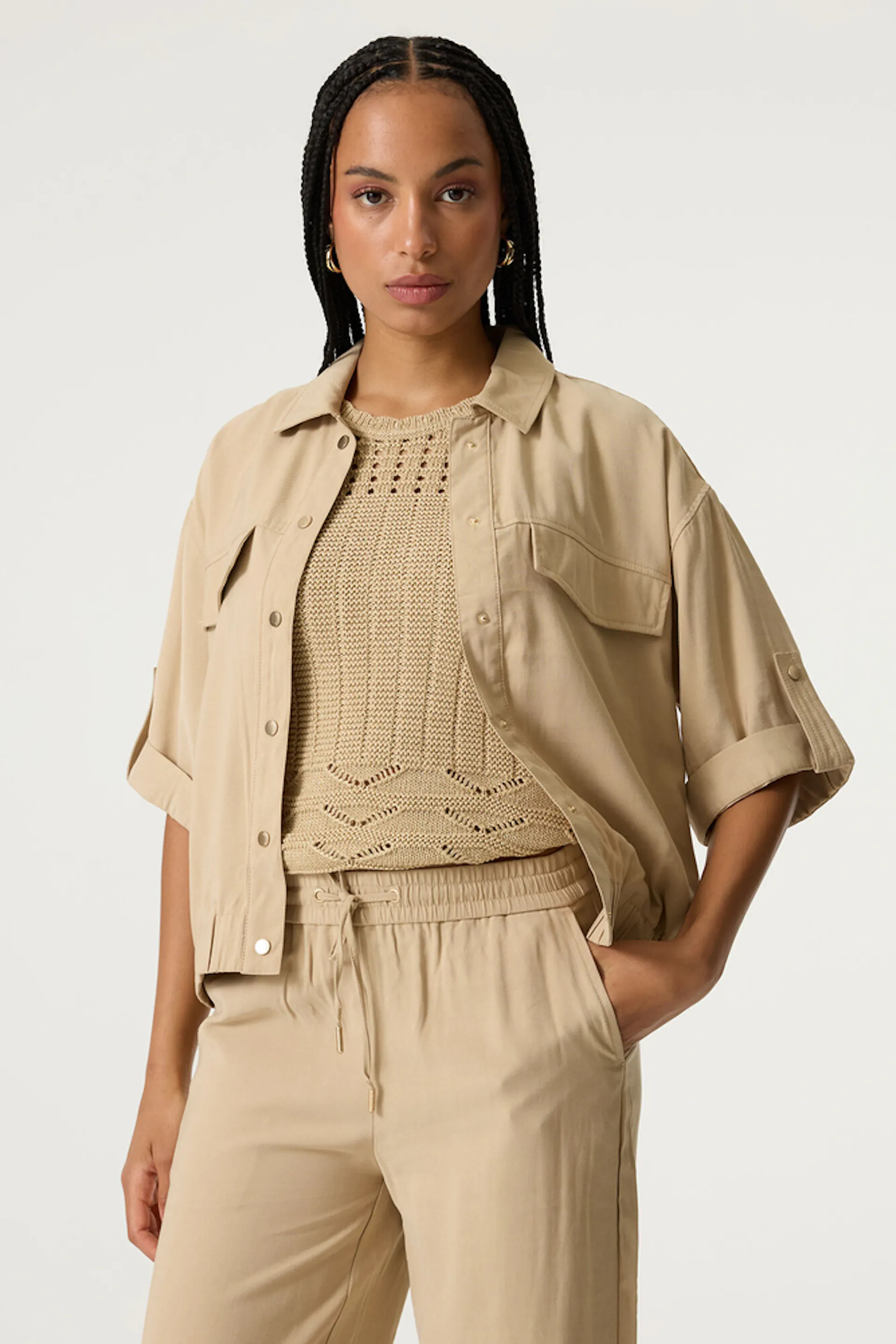 Beige Hose