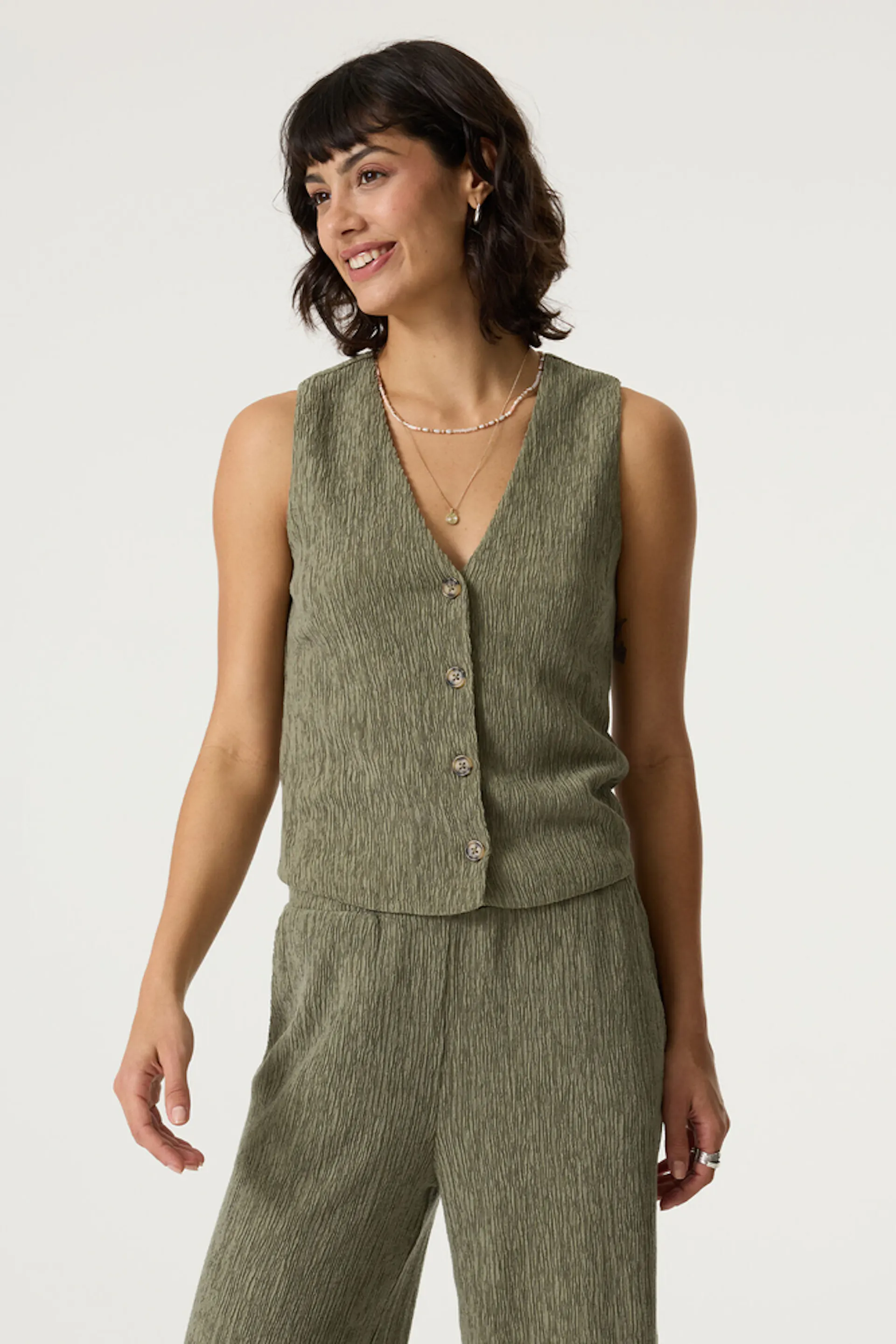 Olivgrünes Gilet