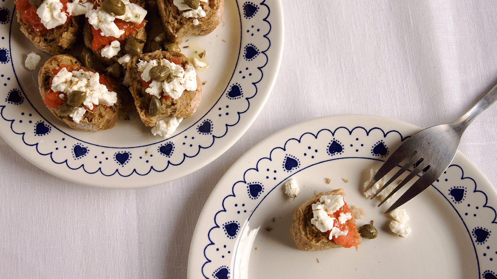 Dakos Decouvrez La Recette Facile De La Salade Cretoise Dakos Decouvrez La Recette Facile De La Salade Cretoise