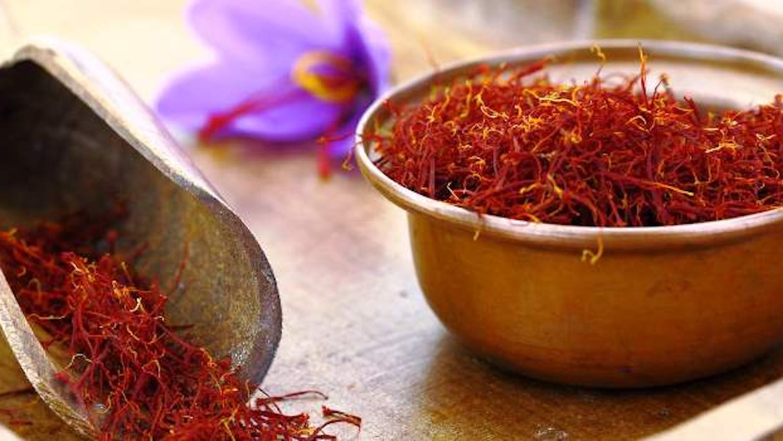 The uses of Greek saffron