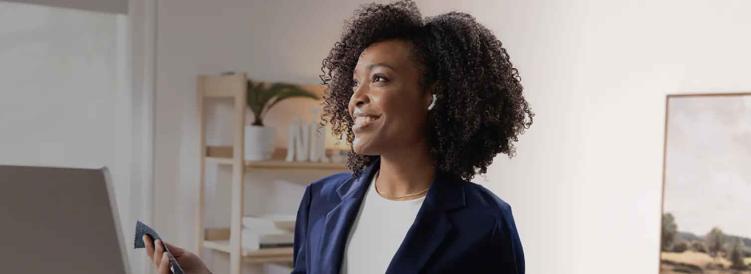 Blinds.com professional design consultant