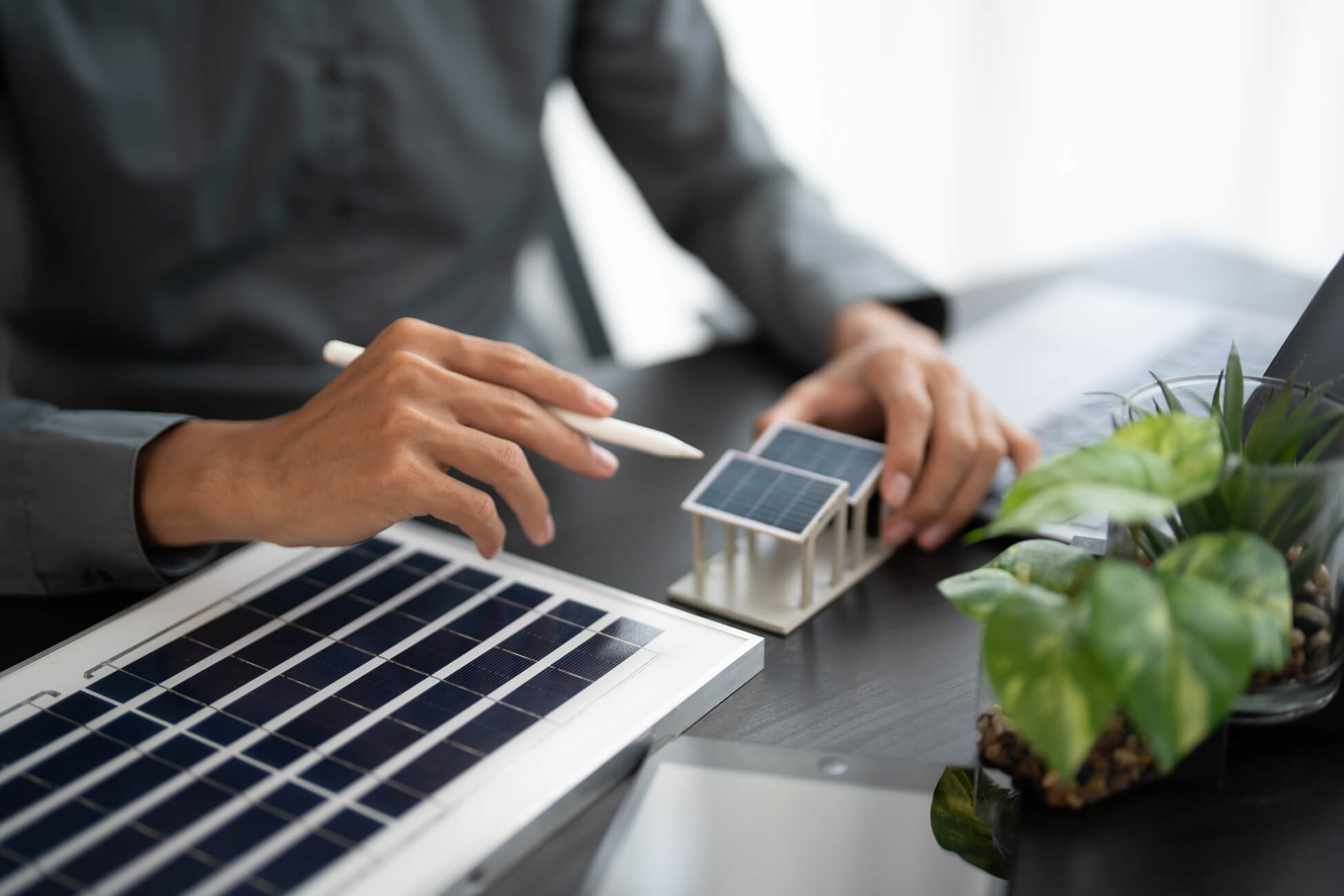 Planung über Finanzierungsmöglichkeiten einer Solaranlage