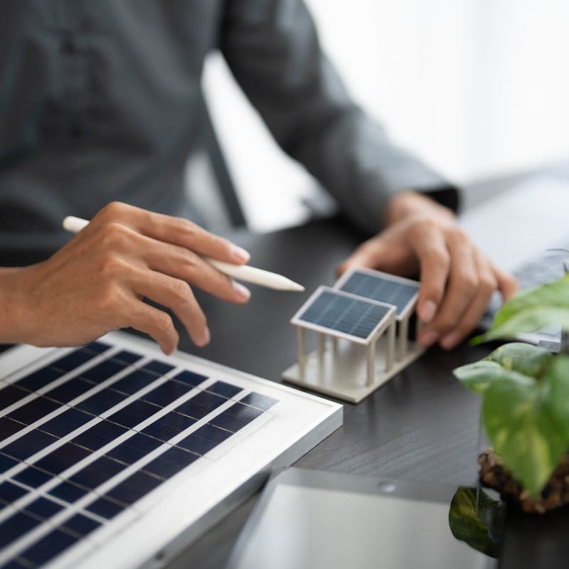 Planung über Finanzierungsmöglichkeiten einer Solaranlage Planung über Finanzierungsmöglichkeiten einer Solaranlage