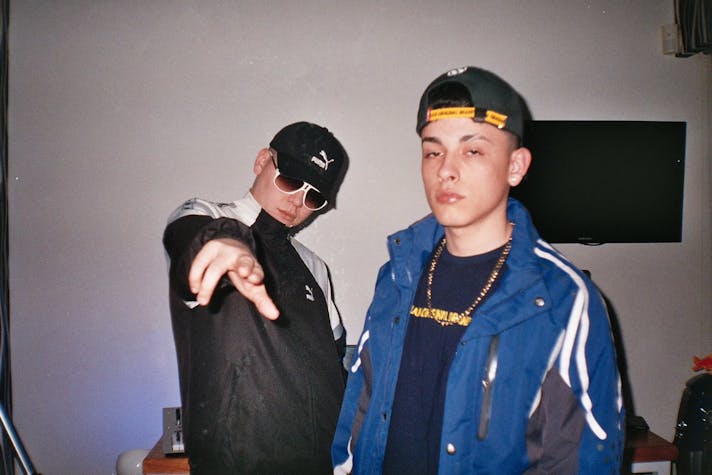 ¡Bizarrap lanzará un tema histórico junto a Trueno y Acru!