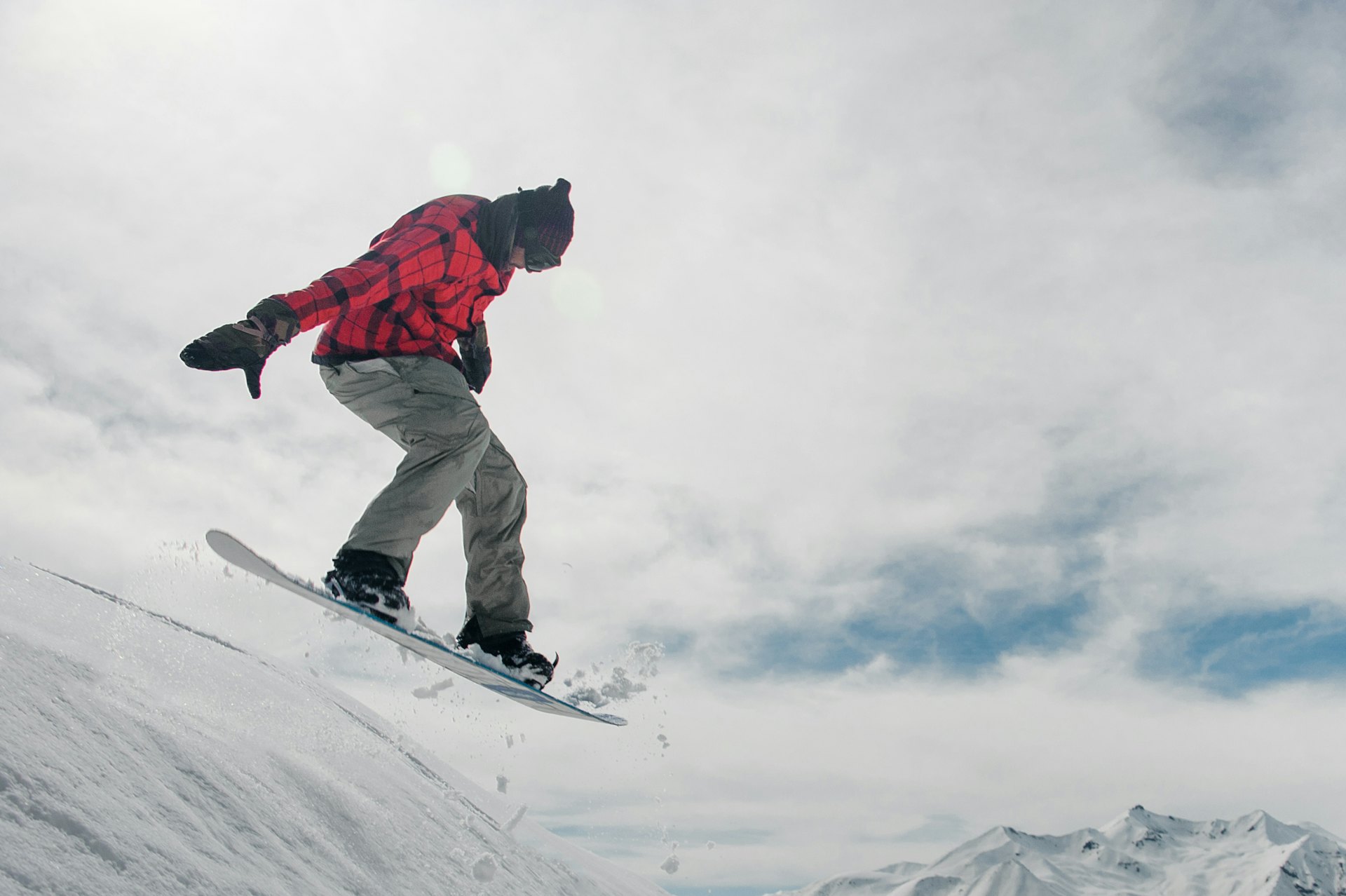 snowboarding packages and deals in vail